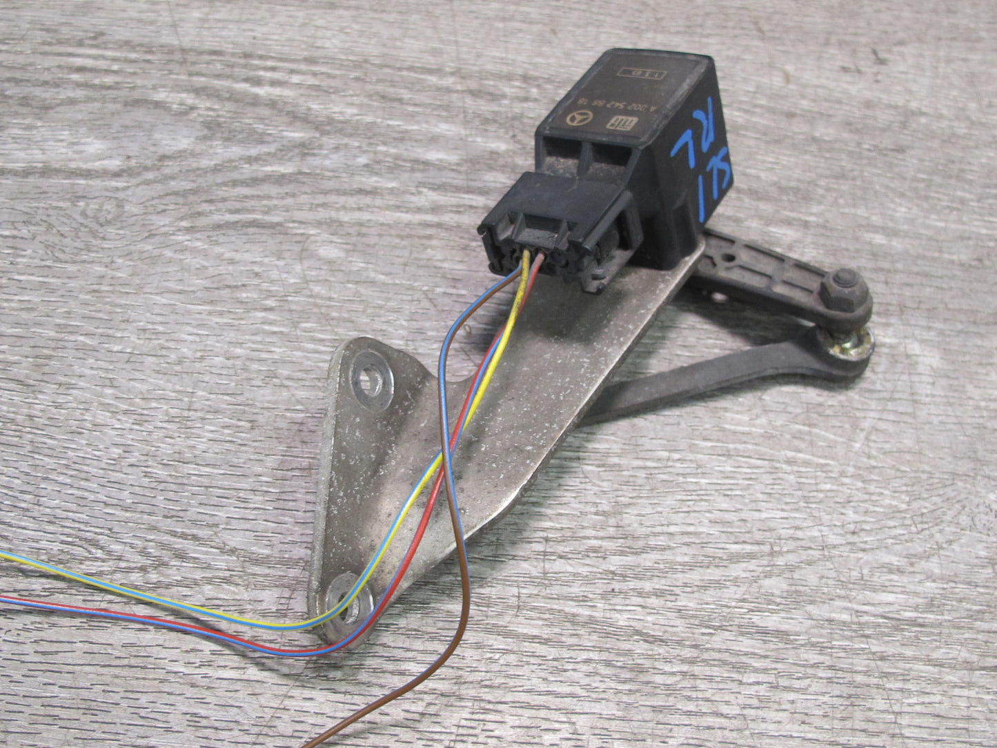 03-12 Mercedes R230 SL500 SL600 Rear Left Suspension Height Level Sensor OEM