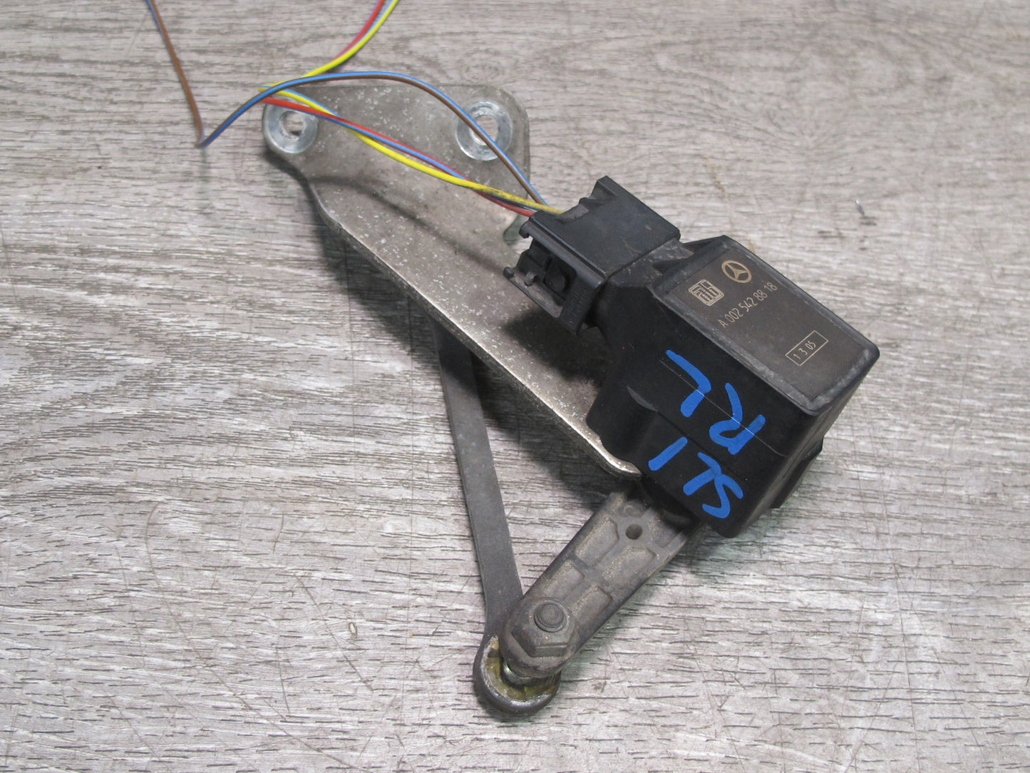 03-12 Mercedes R230 SL500 SL600 Rear Left Suspension Height Level Sensor OEM