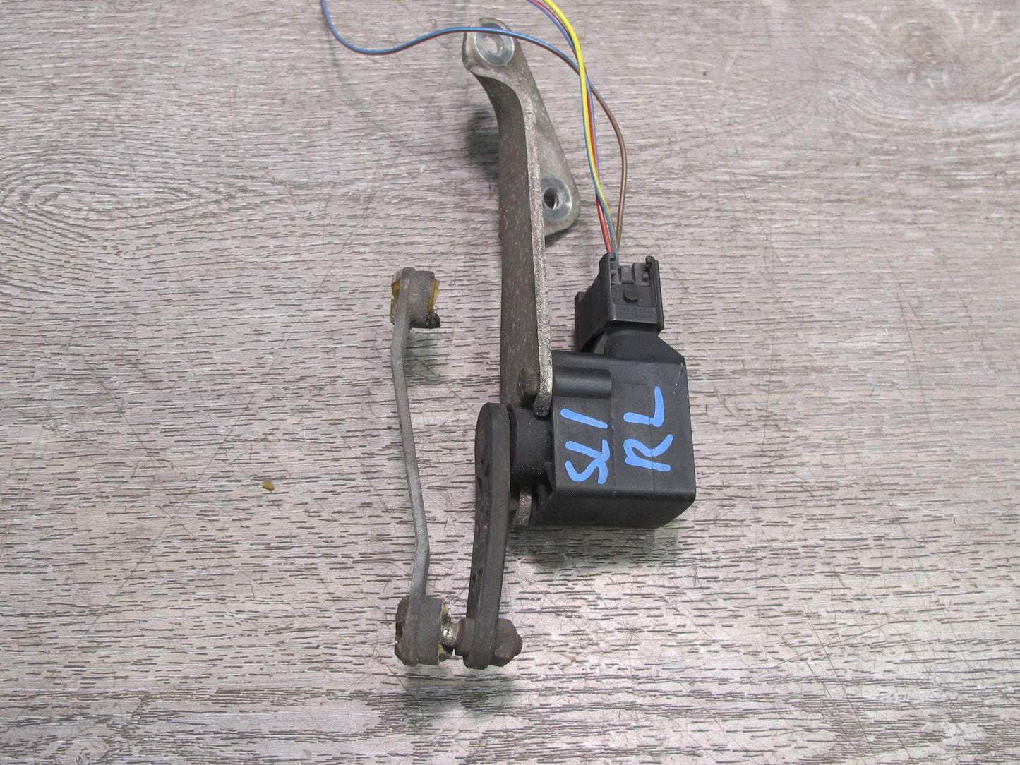 03-12 Mercedes R230 SL500 SL600 Rear Left Suspension Height Level Sensor OEM