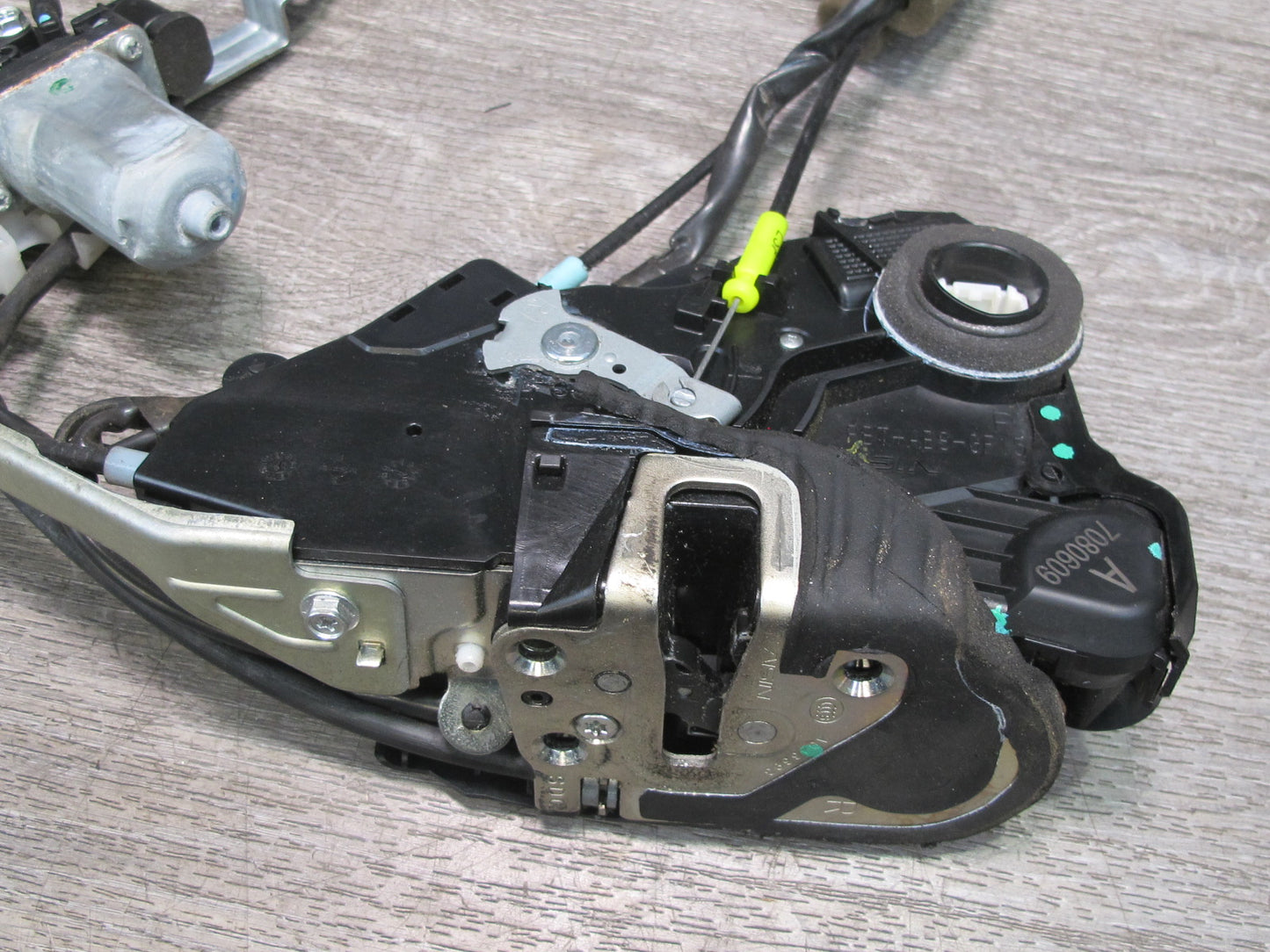 07-09 Lexus LS600hL LS460 Front Right Door Lock Latch Actuator Easy Close OEM