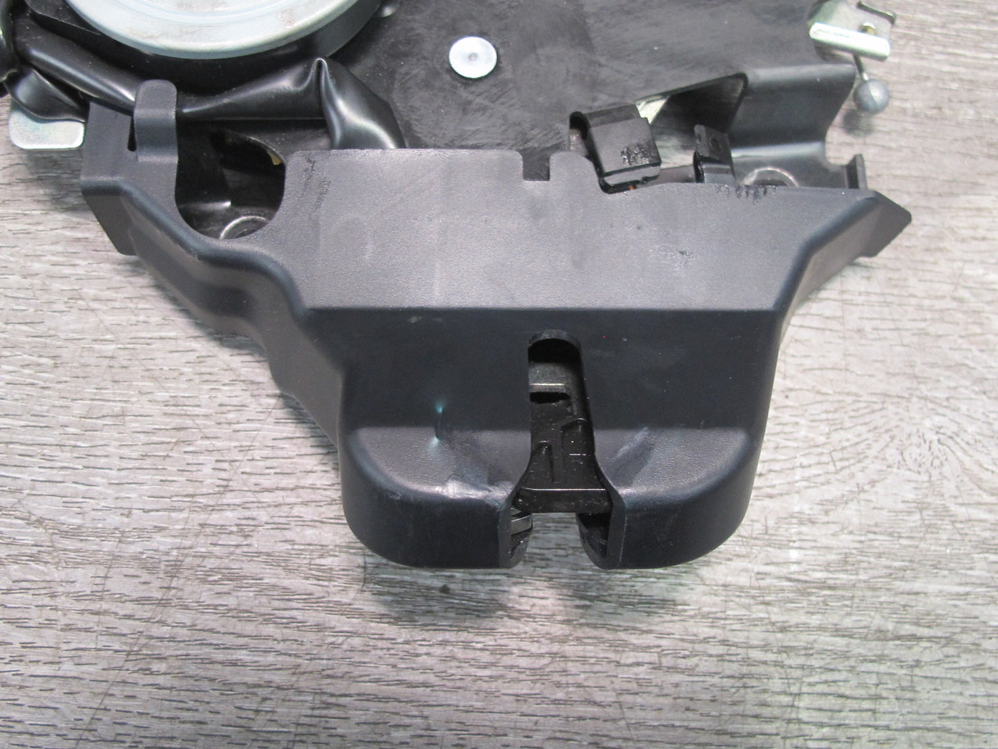 07-12 Lexus UVF46 LS600hL LS460 Rear Trunk Lid Lock Latch Actuator Motor OEM