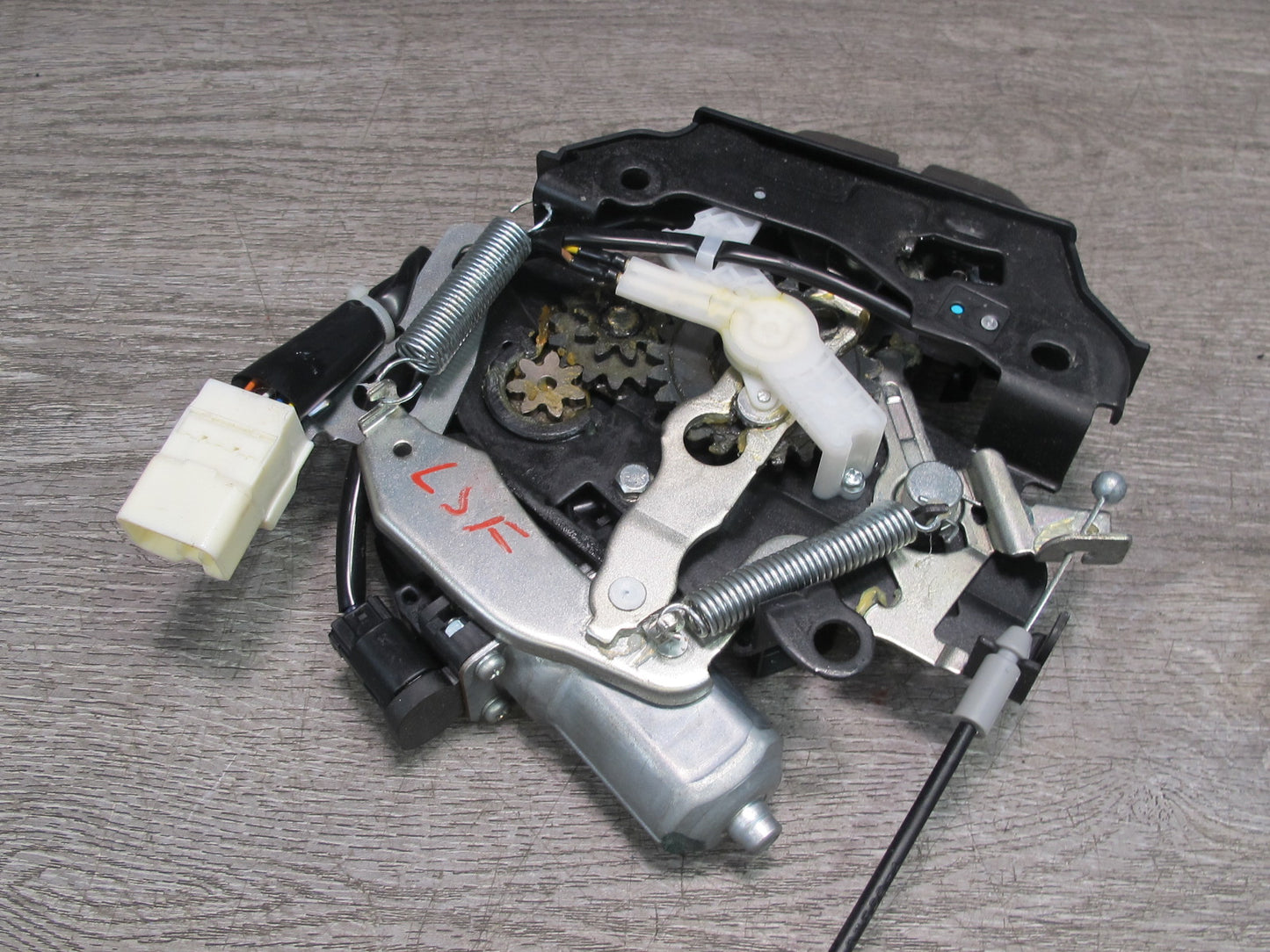 07-12 Lexus UVF46 LS600hL LS460 Rear Trunk Lid Lock Latch Actuator Motor OEM