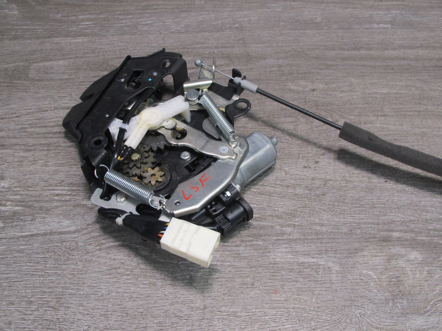07-12 Lexus UVF46 LS600hL LS460 Rear Trunk Lid Lock Latch Actuator Motor OEM