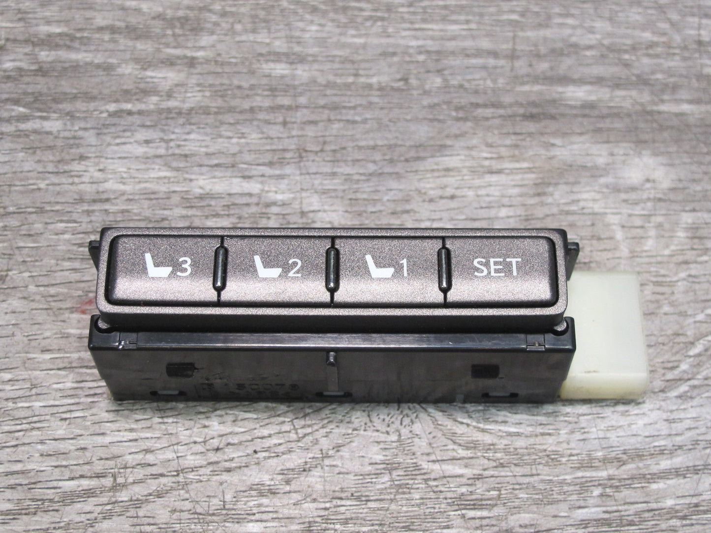 07-12 Lexus UVF46L LS600h LS460 Front Left Driver Seat Memory Switch OEM