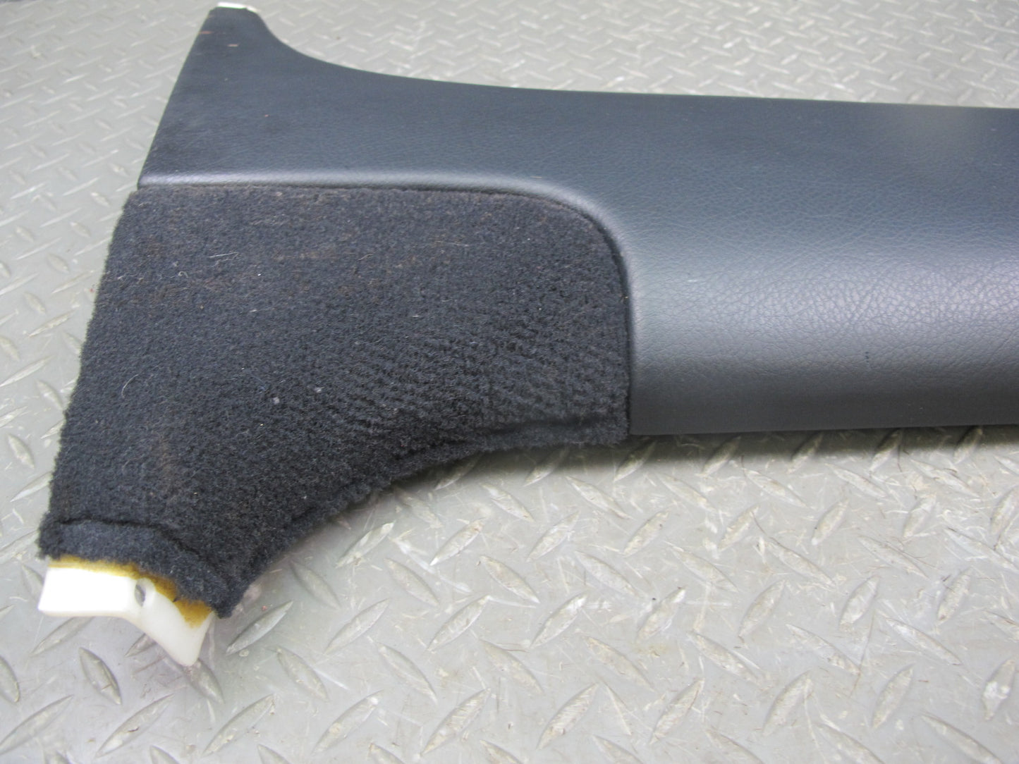 01-03 Lexus UCF30L LS430 Right Center B Pillar Lower Trim Cover Panel OEM