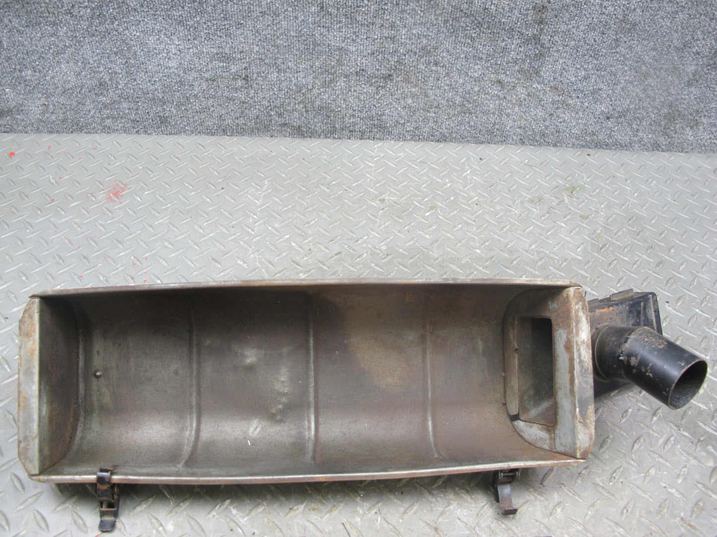 75-82 Triumph TR7 Air Intake Cleaner Filter Box Assembly OEM