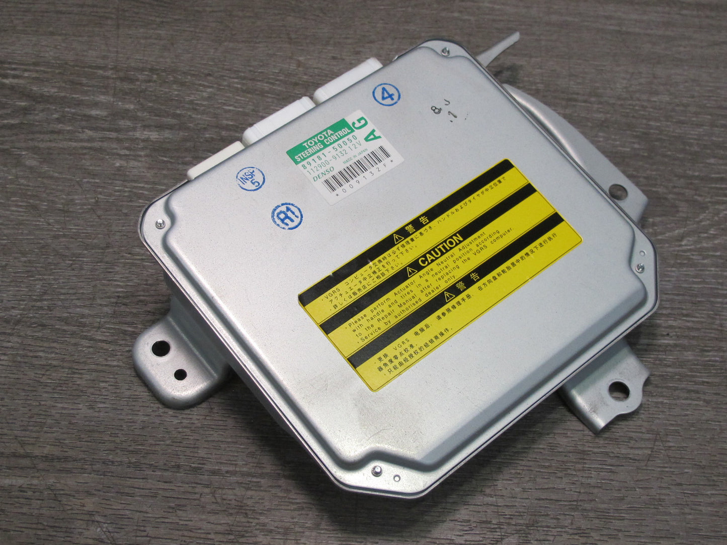 08-12 Lexus UVF46L LS600hL Steering Control Module Unit 89181-50050 OEM
