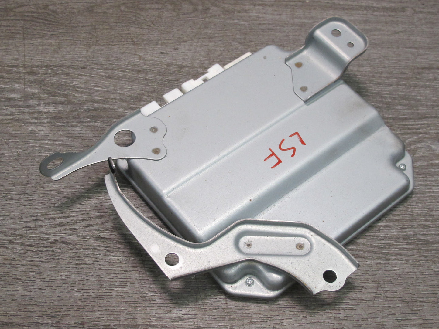 08-12 Lexus UVF46L LS600hL Steering Control Module Unit 89181-50050 OEM