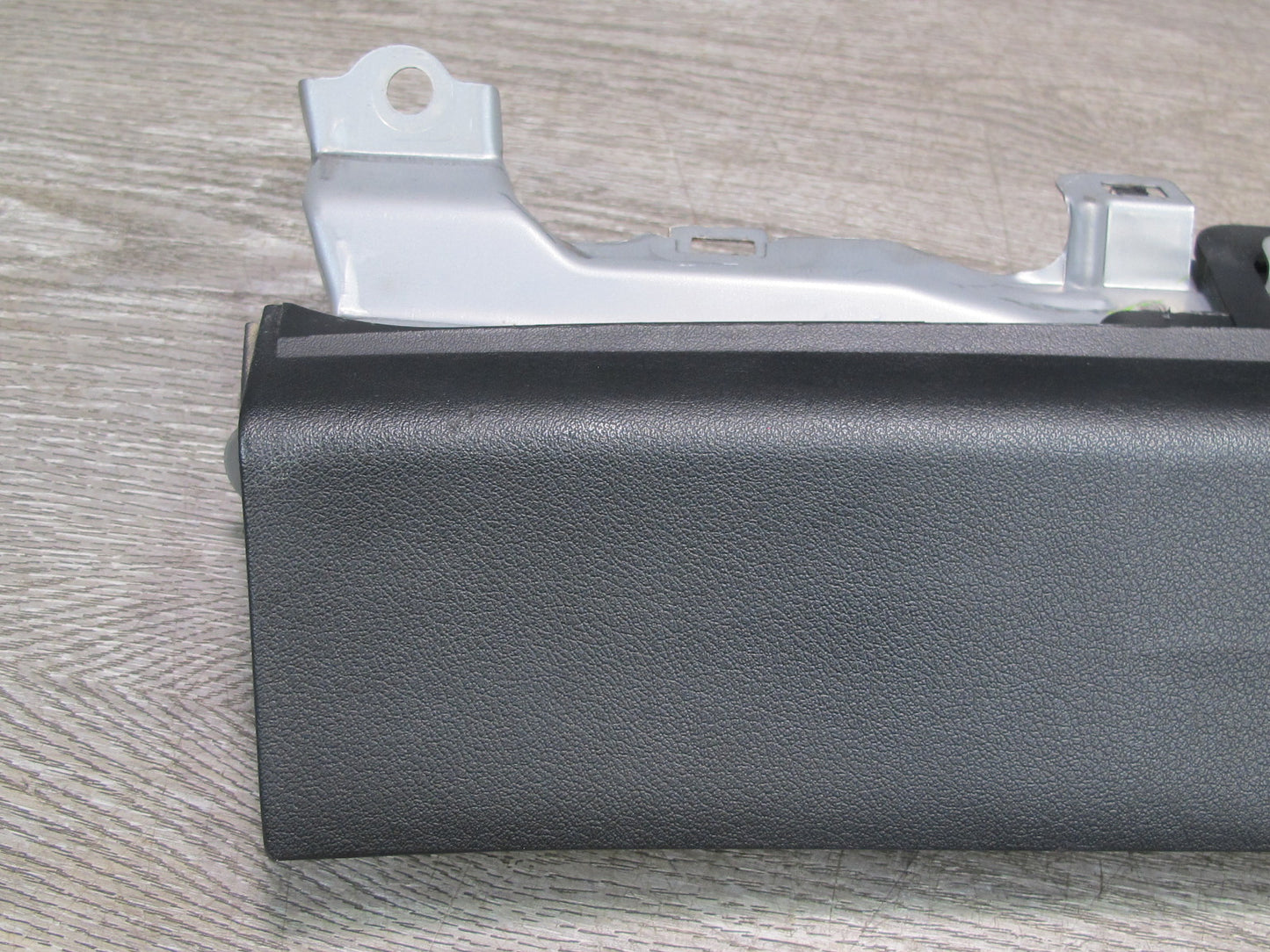 10-15 LEXUS IS250 IS350 CONVERTIBLE FRONT RIGHT PASS SIDE UNDER DASH KNEE SRS AIRBAG OEM