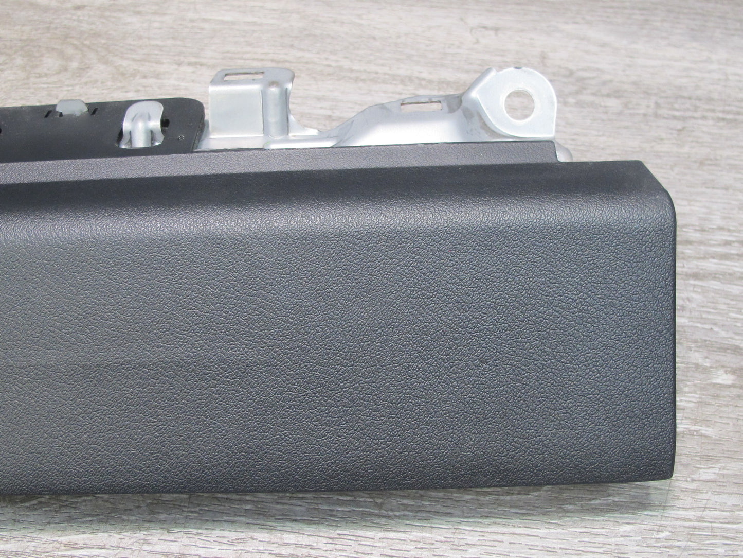 10-15 LEXUS IS250 IS350 CONVERTIBLE FRONT RIGHT PASS SIDE UNDER DASH KNEE SRS AIRBAG OEM