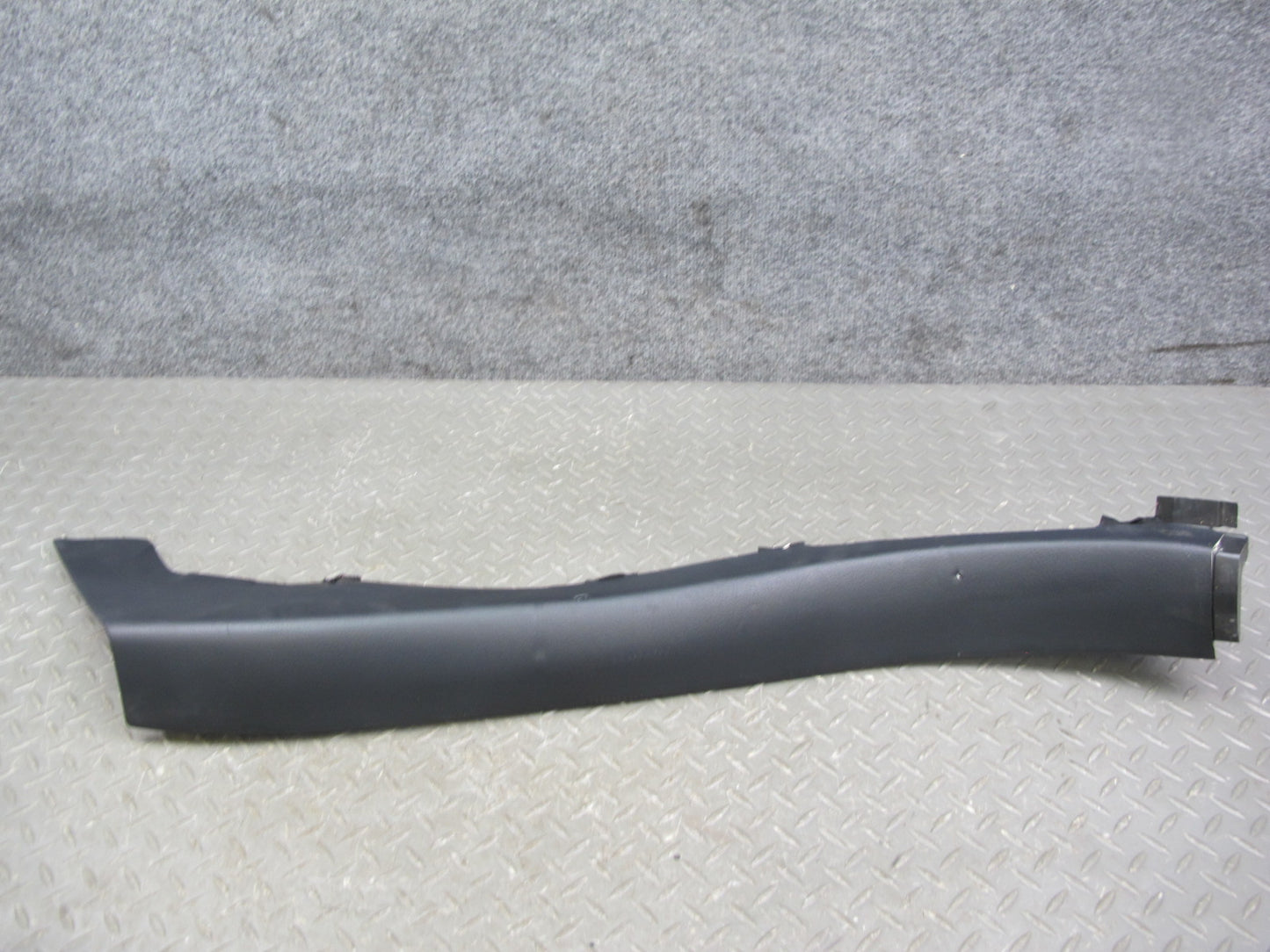 07-17 Lexus LS600hL LS460 Rear Left Right Lower Quarter C Pillar Trim Set OEM