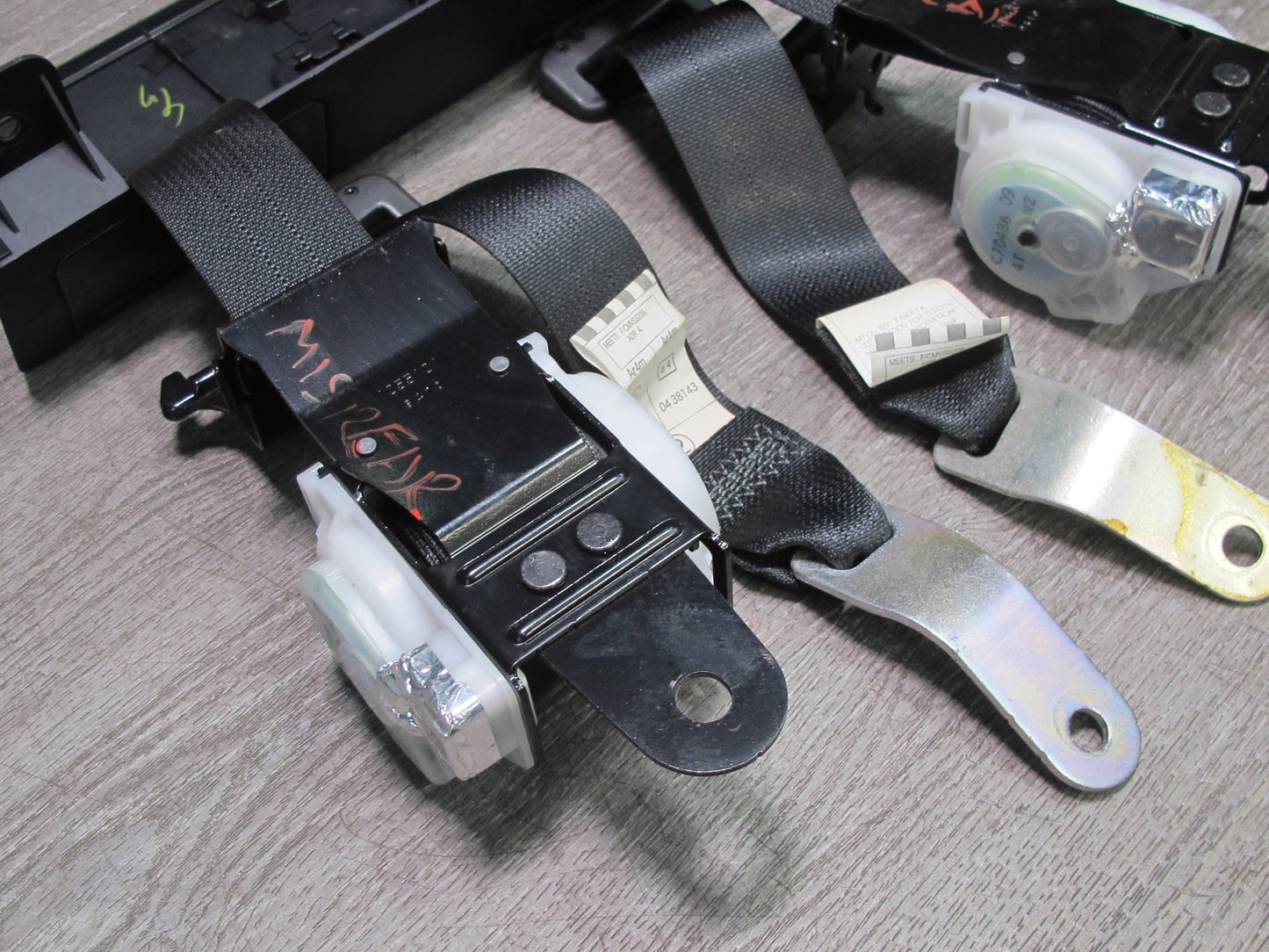 10-15 LEXUS IS250 IS350 CONVERTIBLE REAR RIGHT & LEFT SIDE SEATBELT RETRACTOR SET OEM