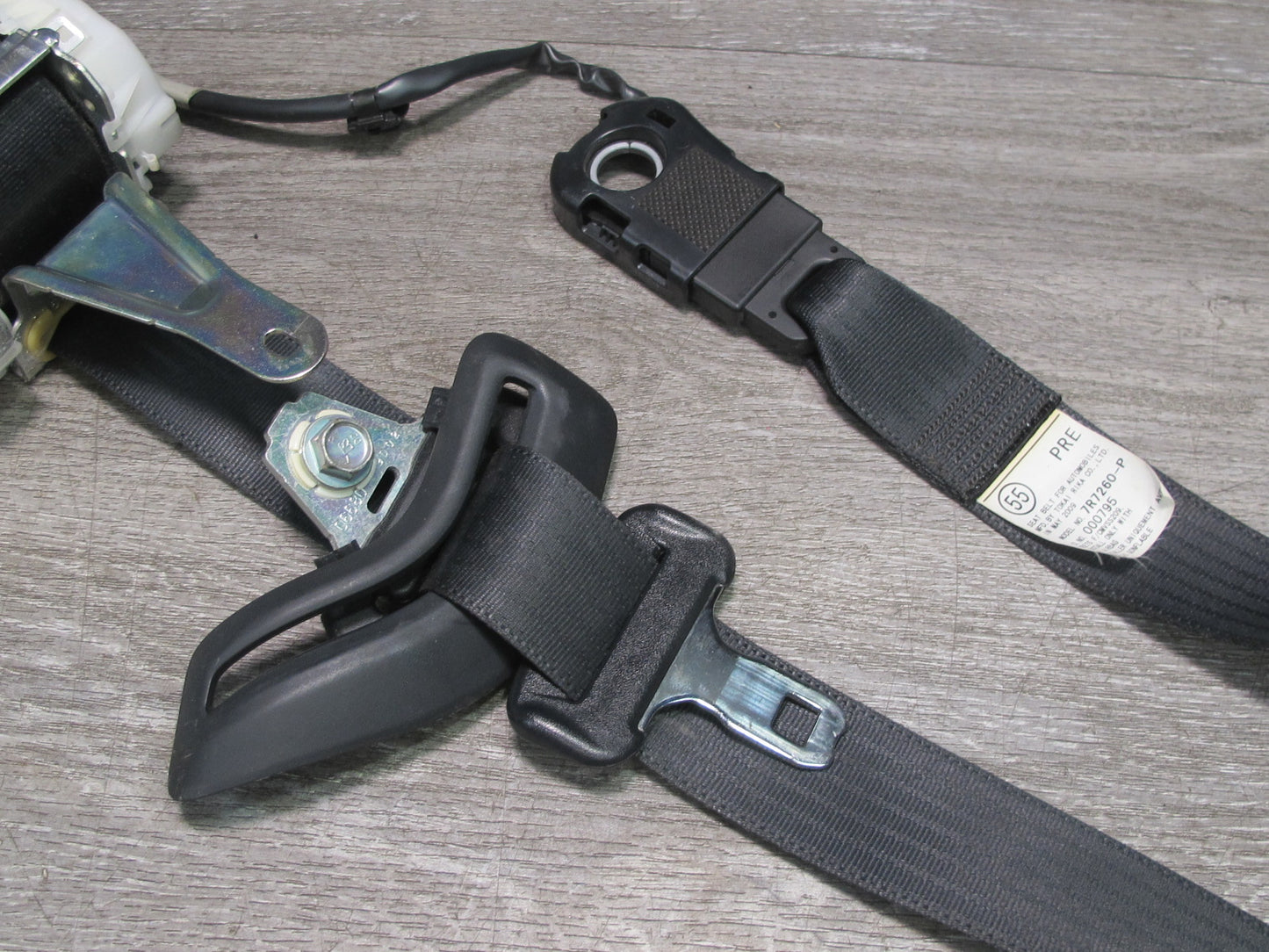 10-15 LEXUS IS250 IS350 CONVERTIBLE FRONT RIGHT & LEFT SIDE SEATBELT RETRACTOR SET OEM