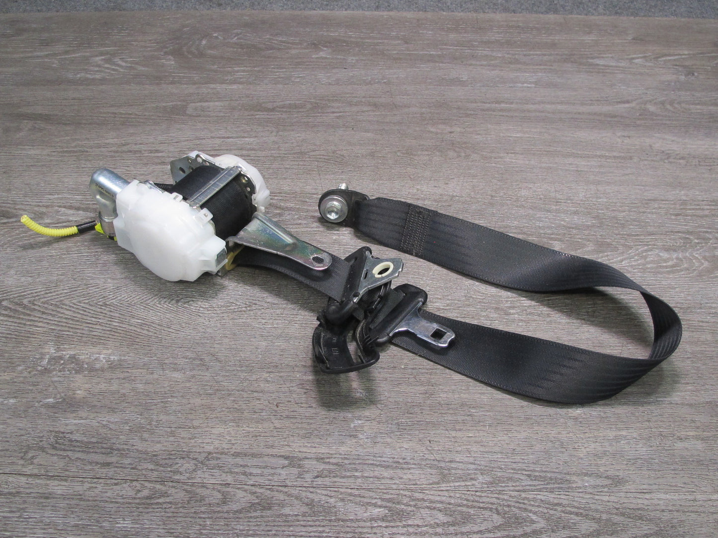 10-15 LEXUS IS250 IS350 CONVERTIBLE FRONT RIGHT & LEFT SIDE SEATBELT RETRACTOR SET OEM