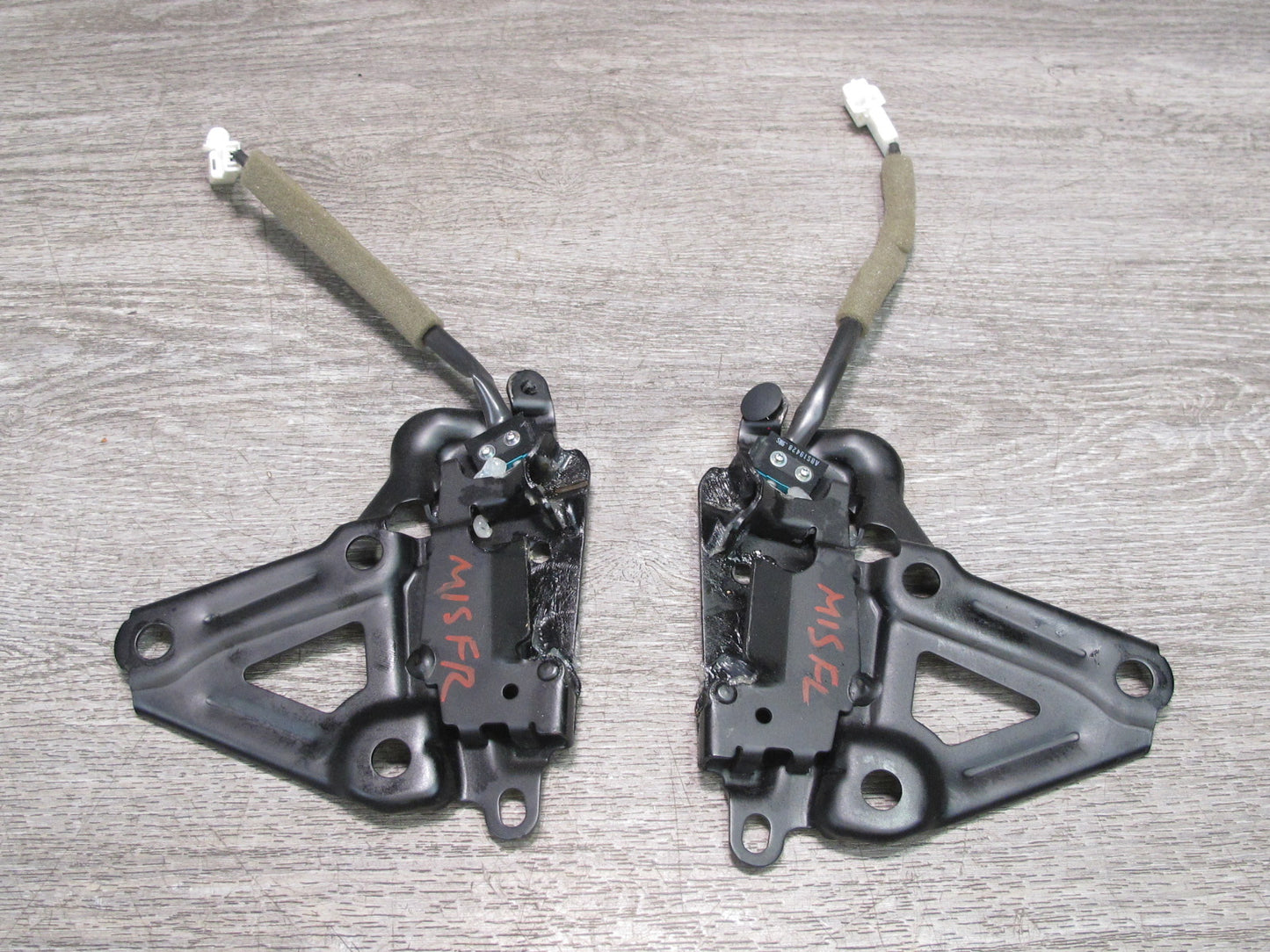 10-15 Lexus IS250 IS350 Convertible Set of 2 TOP Roof Lock Latch OEM