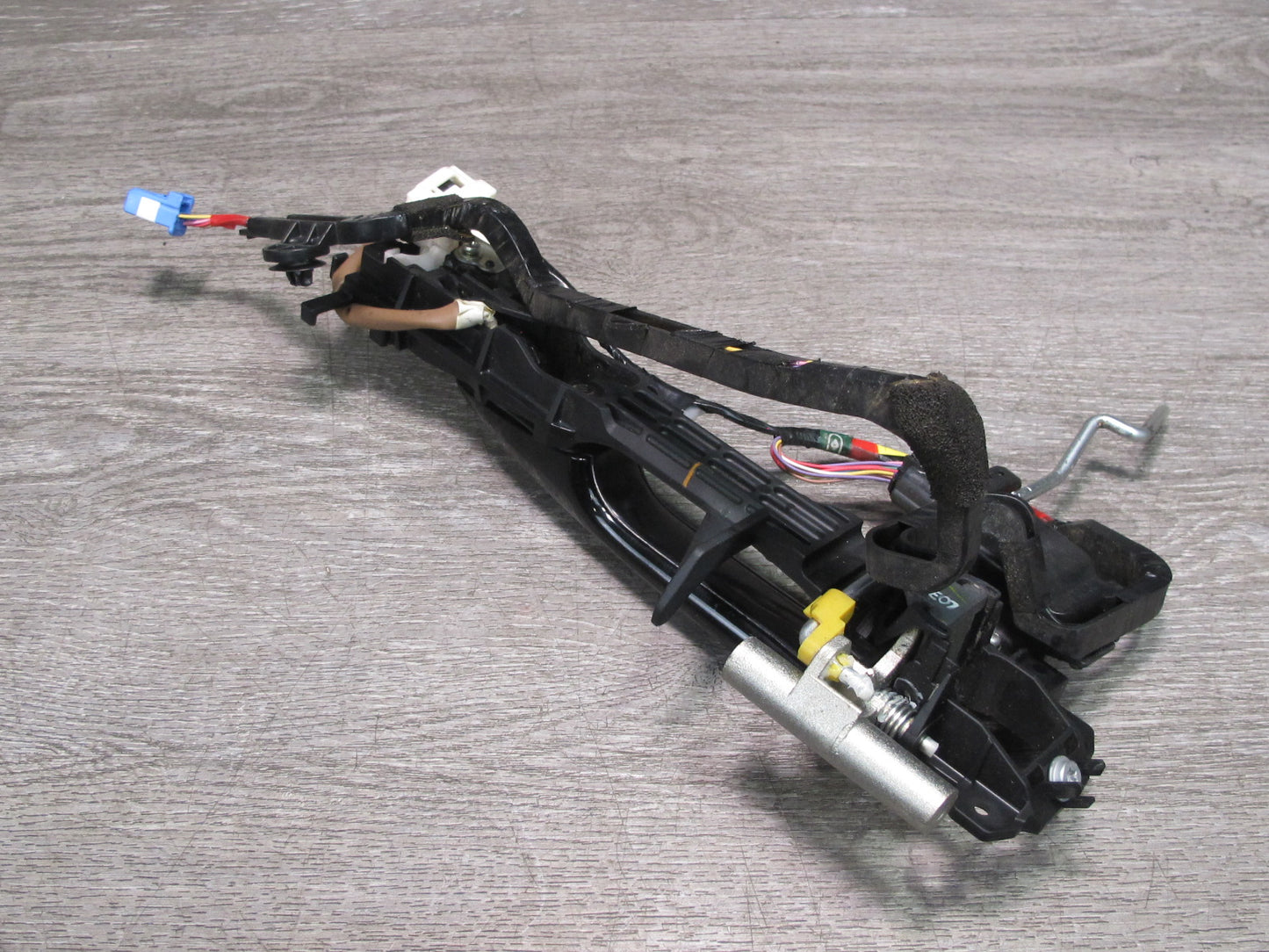 10-15 Lexus IS250 IS350 Convertible Front Left Door Exterior Handle OEM