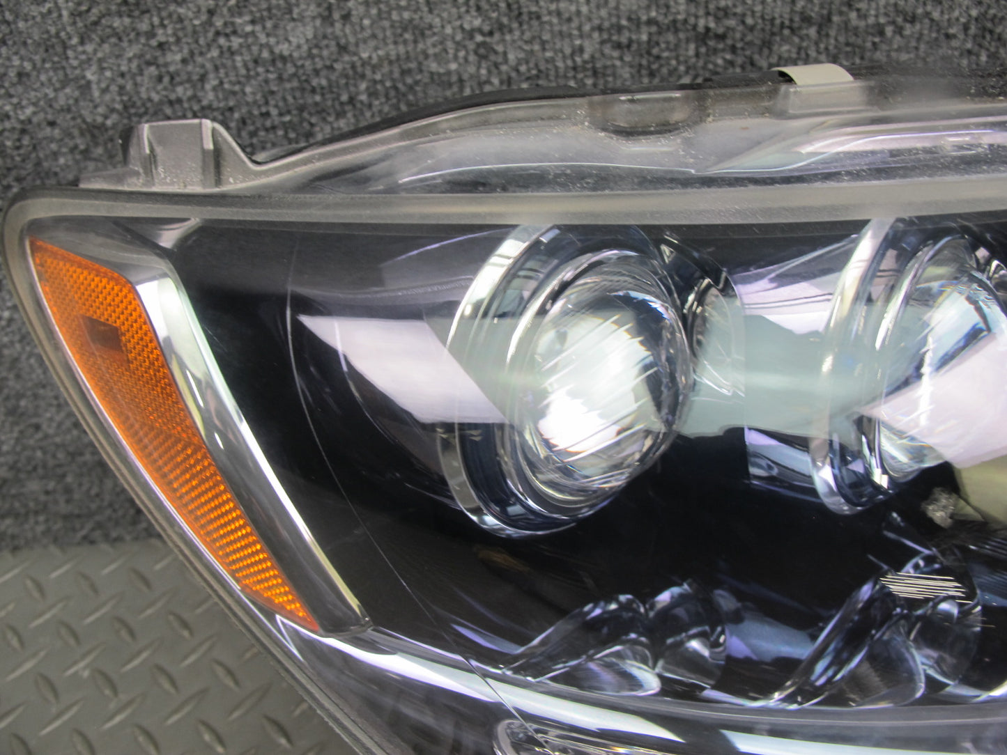 08-09 Lexus UVF46L LS600h Front Right LED Headlight Lamp w Ballast OEM