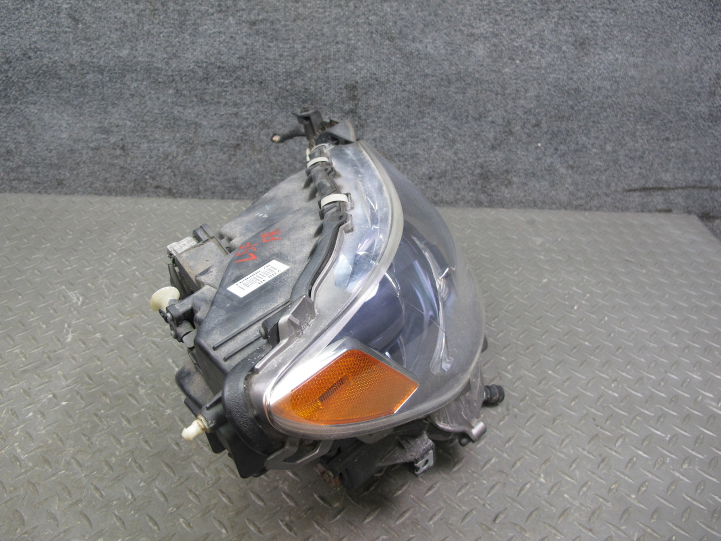 08-09 Lexus UVF46L LS600h Front Right LED Headlight Lamp w Ballast OEM
