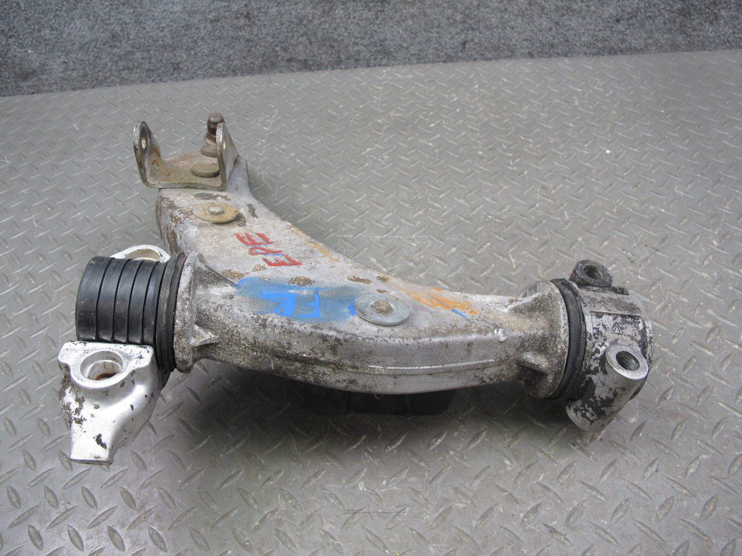 1984-1986 Porsche 928 S Front Left Upper & Lower Control Arm Set of 2