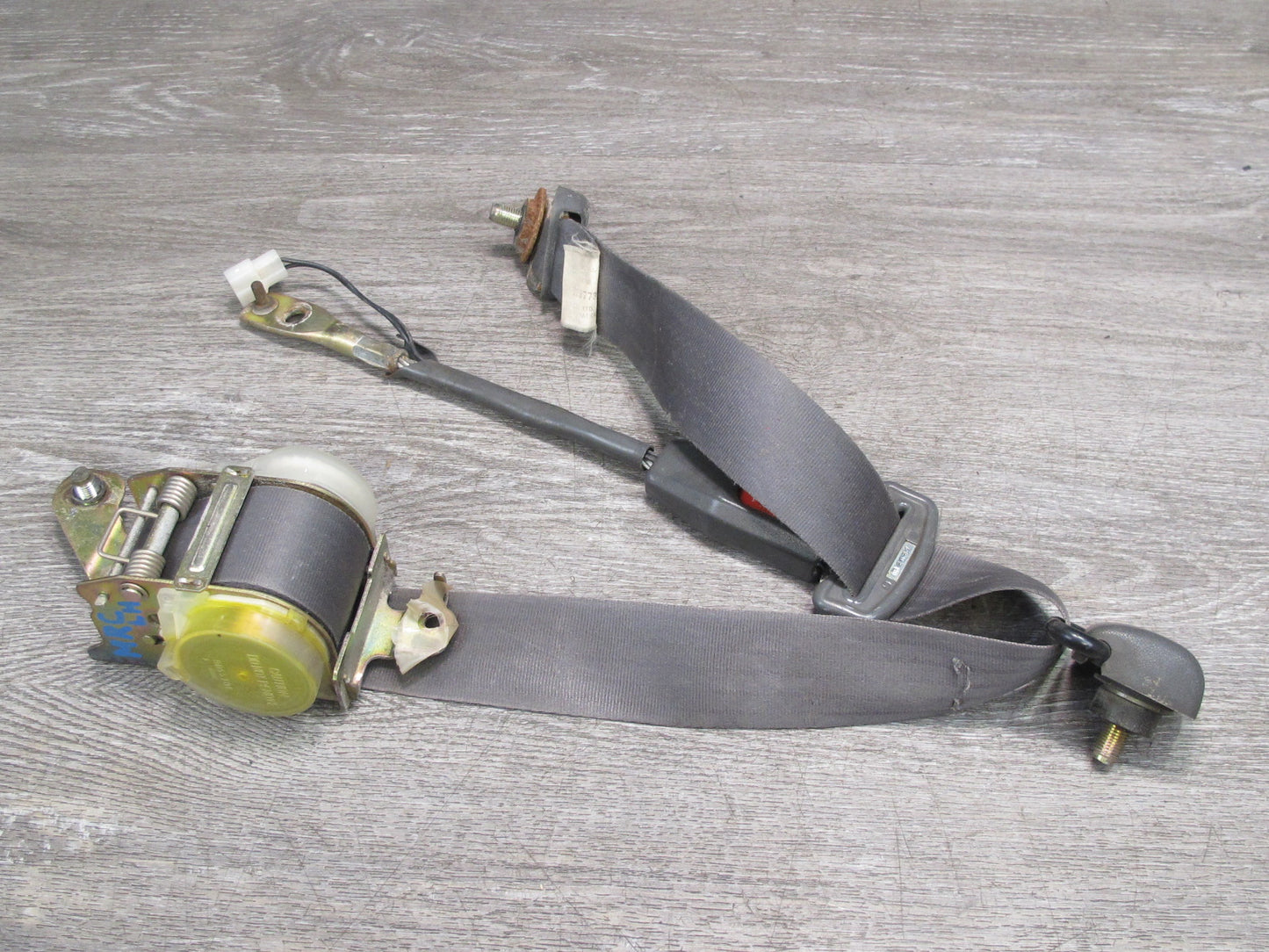 86-88 MAZDA RX7 FRONT RIGHT & LEFT SIDE SEATBELT RETRACTOR W/ BUCKLE SET OEM