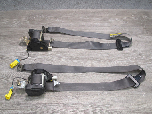03-06 CHEVROLET SSR FRONT RIGHT & LEFT SIDE SEATBELT RETRACTOR SET OEM