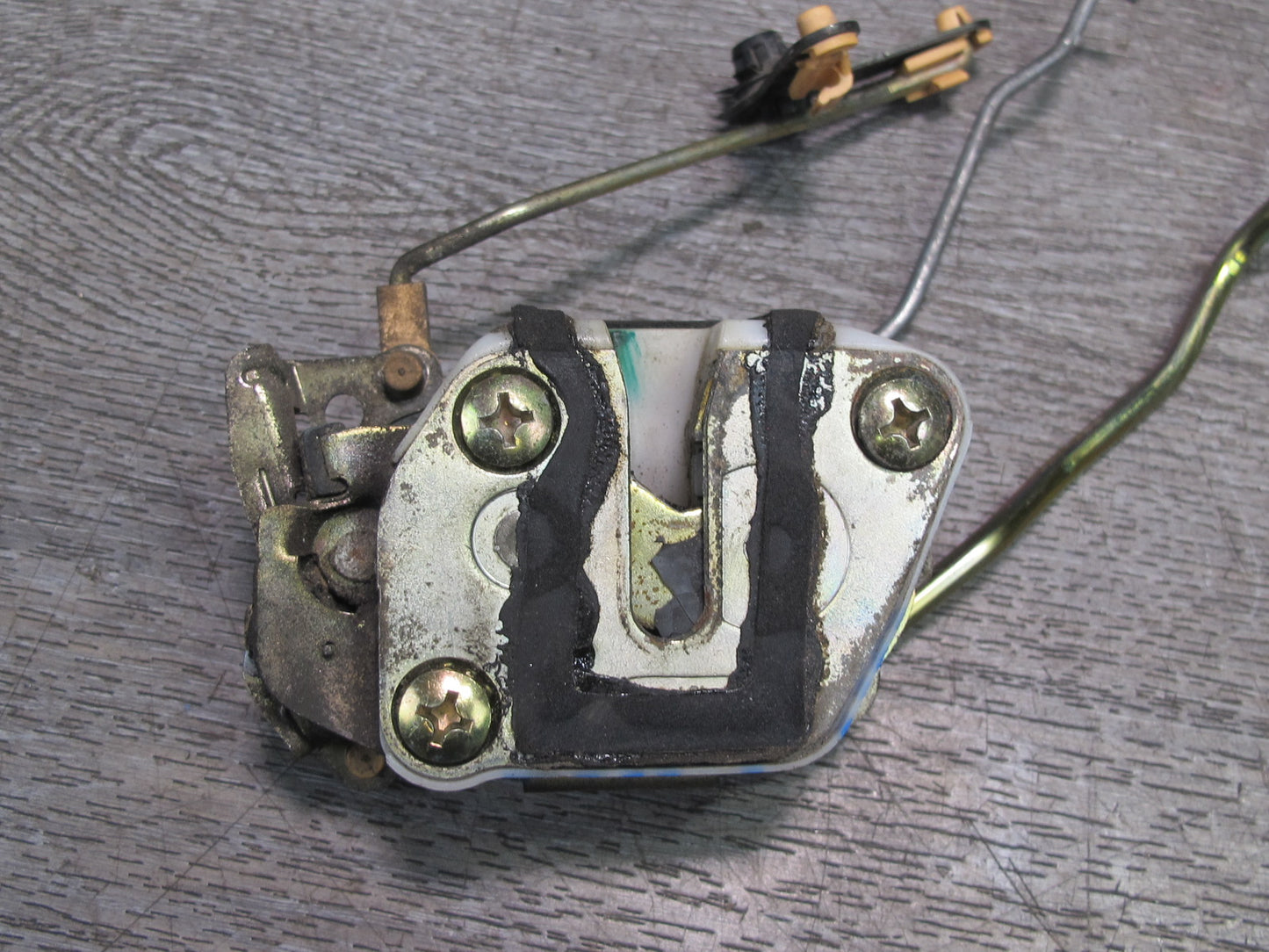 86-88 Mazda RX7 Coupe Right Door Lock Latch Actuator OEM
