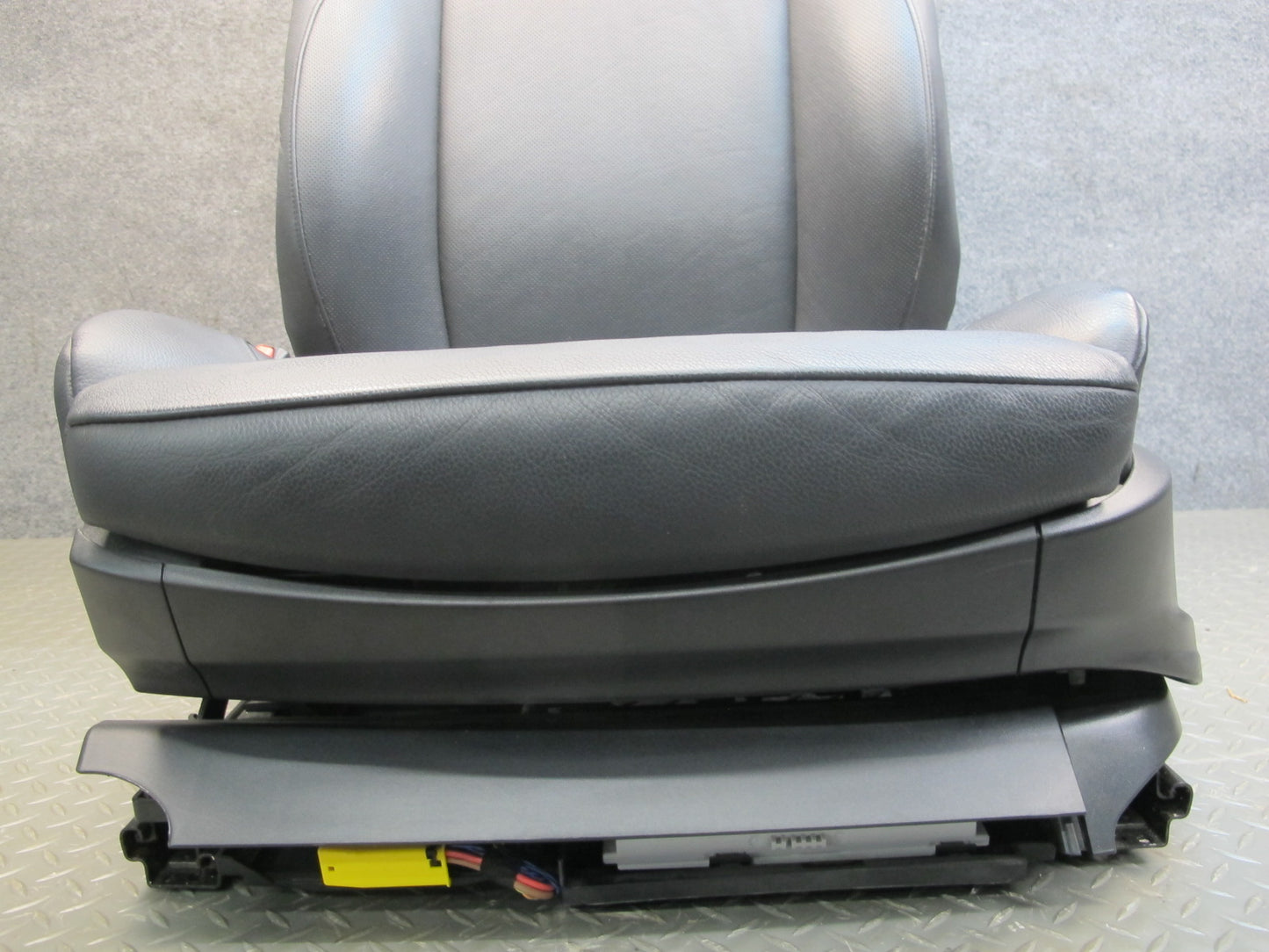11-14 BMW E71 E72 X6 X6M Front Rear Comfort Heated Leather Seat Black Set OEM
