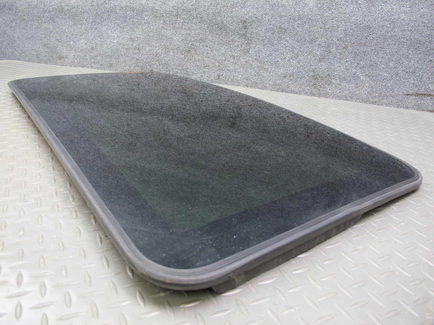 01-06 Lexus UCF30L LS430 Sunroof Moonroof Glass Window Panel OEM