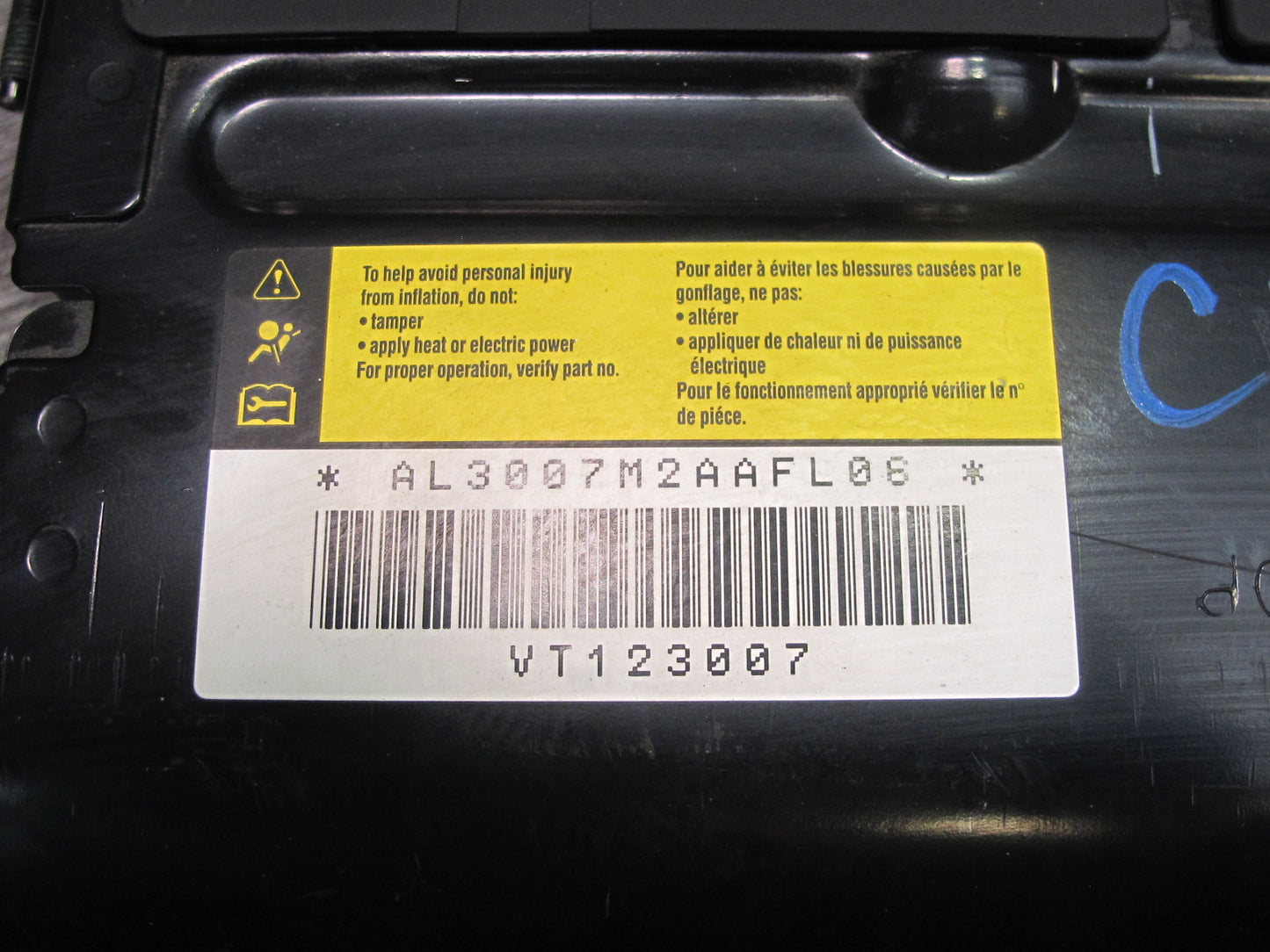 03-06 CHEVROLET SSR FRONT RIGHT PASS SIDE DASH SRS AIRBAG OEM