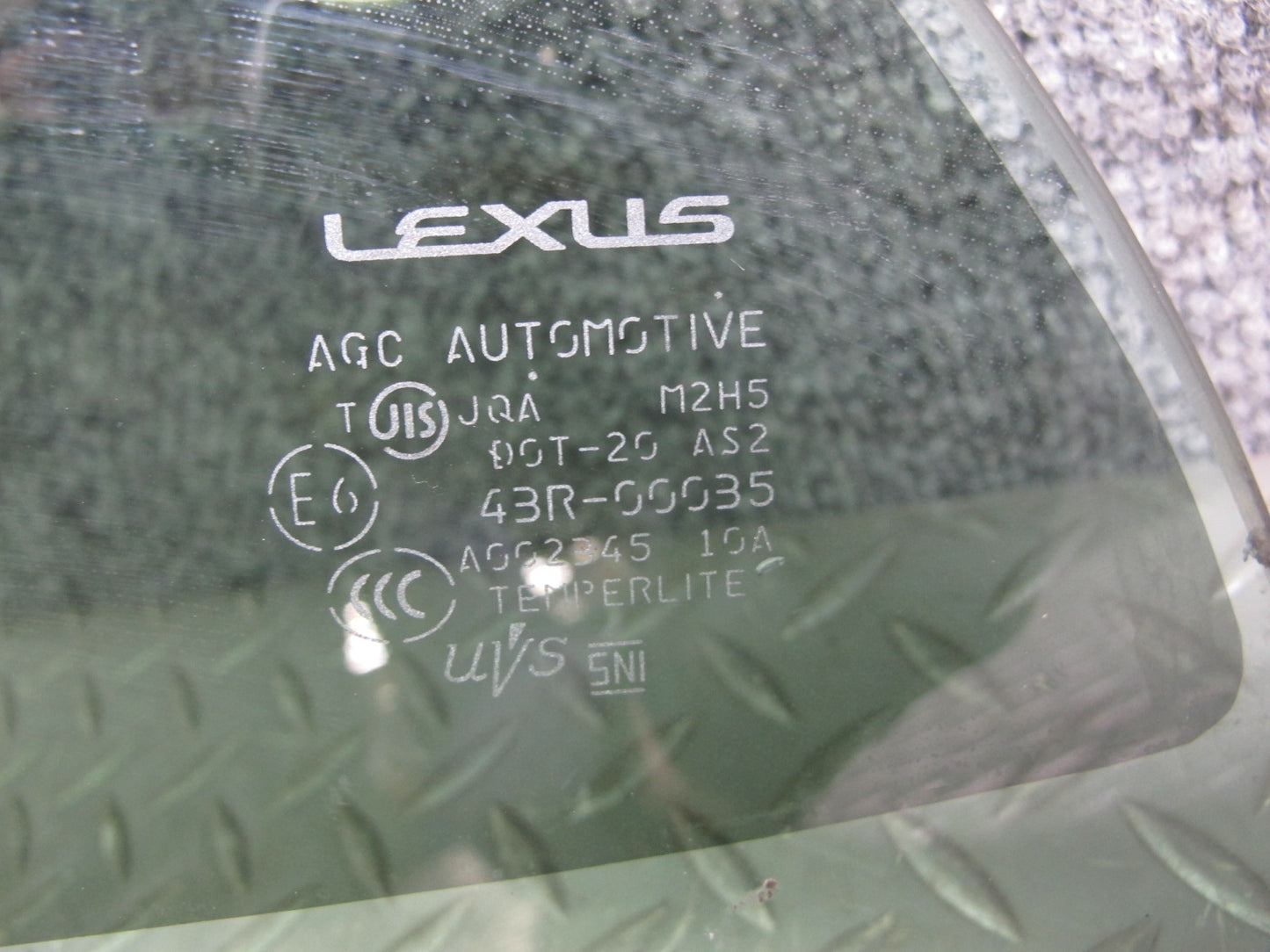 10-12 Lexus IS350 IS250 Convertible Rear Left Quarter Glass Window OEM