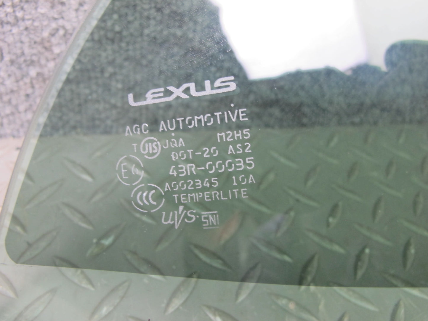 10-12 Lexus IS350 IS250 Convertible Rear Right Quarter Glass Window OEM