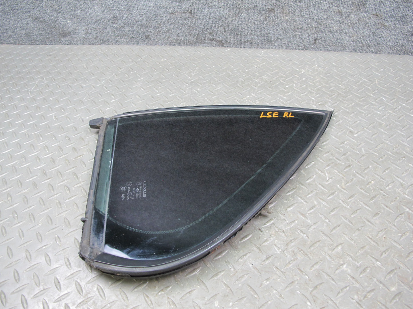 01-06 Lexus UCF30L LS430 Rear Left Door Fixed Glass Window OEM