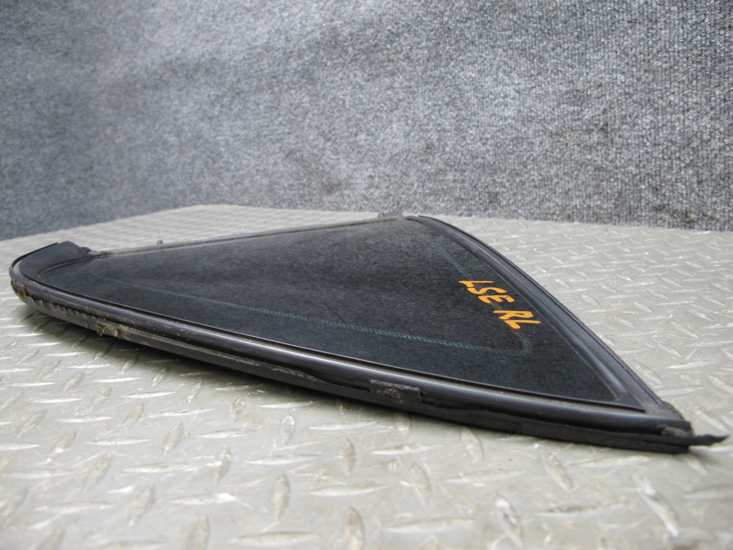 01-06 Lexus UCF30L LS430 Rear Left Door Fixed Glass Window OEM