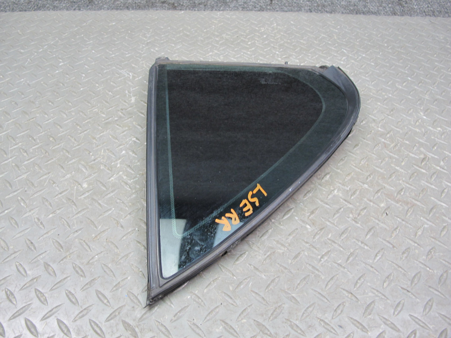 01-06 Lexus UCF30L LS430 Rear Right Door Fixed Glass Window OEM
