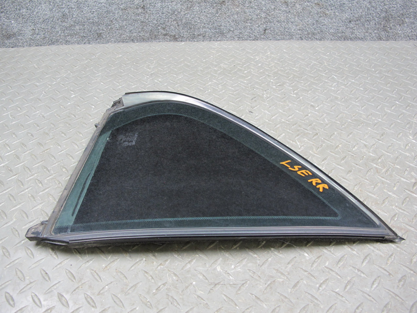01-06 Lexus UCF30L LS430 Rear Right Door Fixed Glass Window OEM