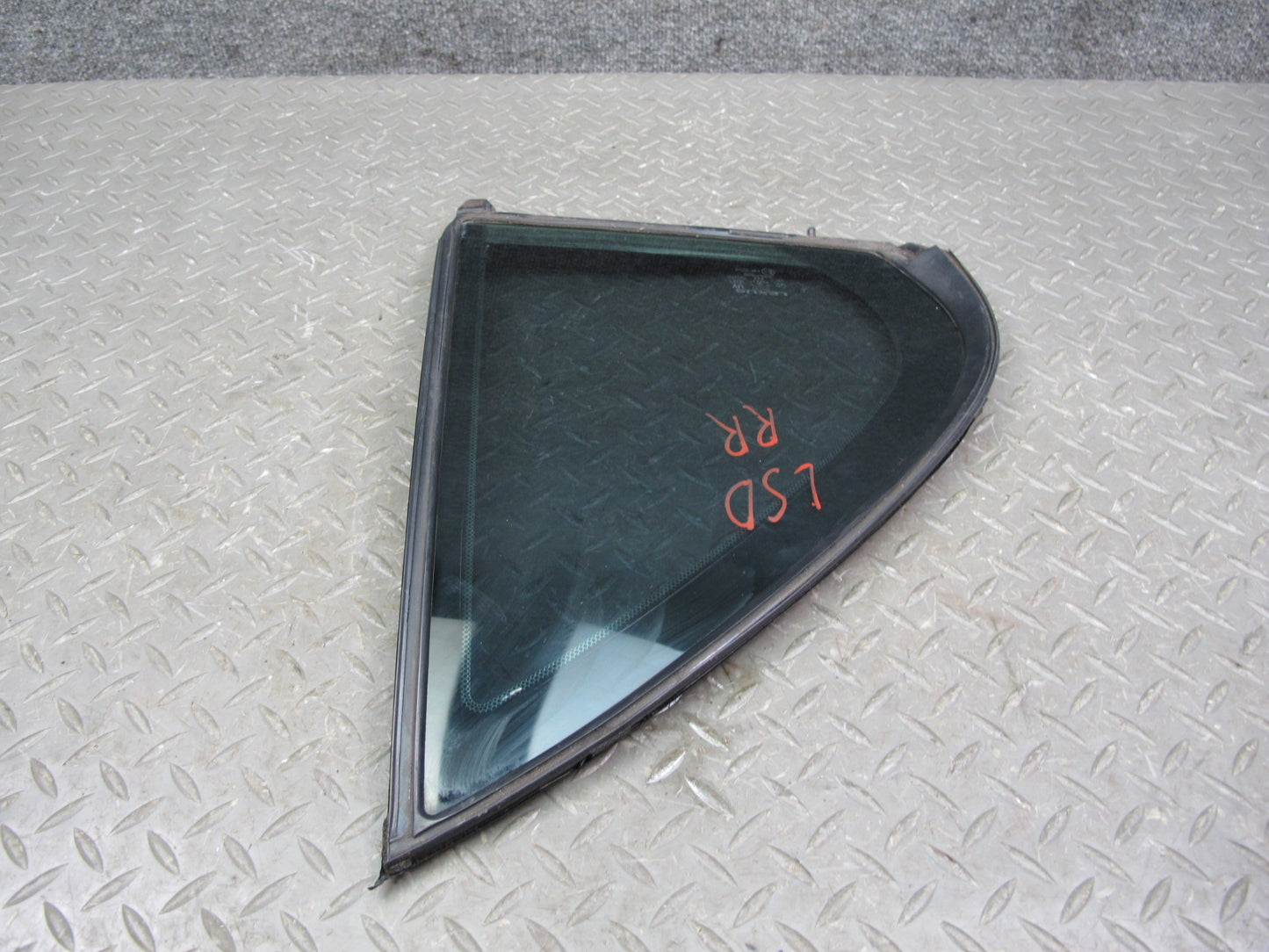 01-06 Lexus UCF30L LS430 Rear Right Door Fixed Glass Window OEM