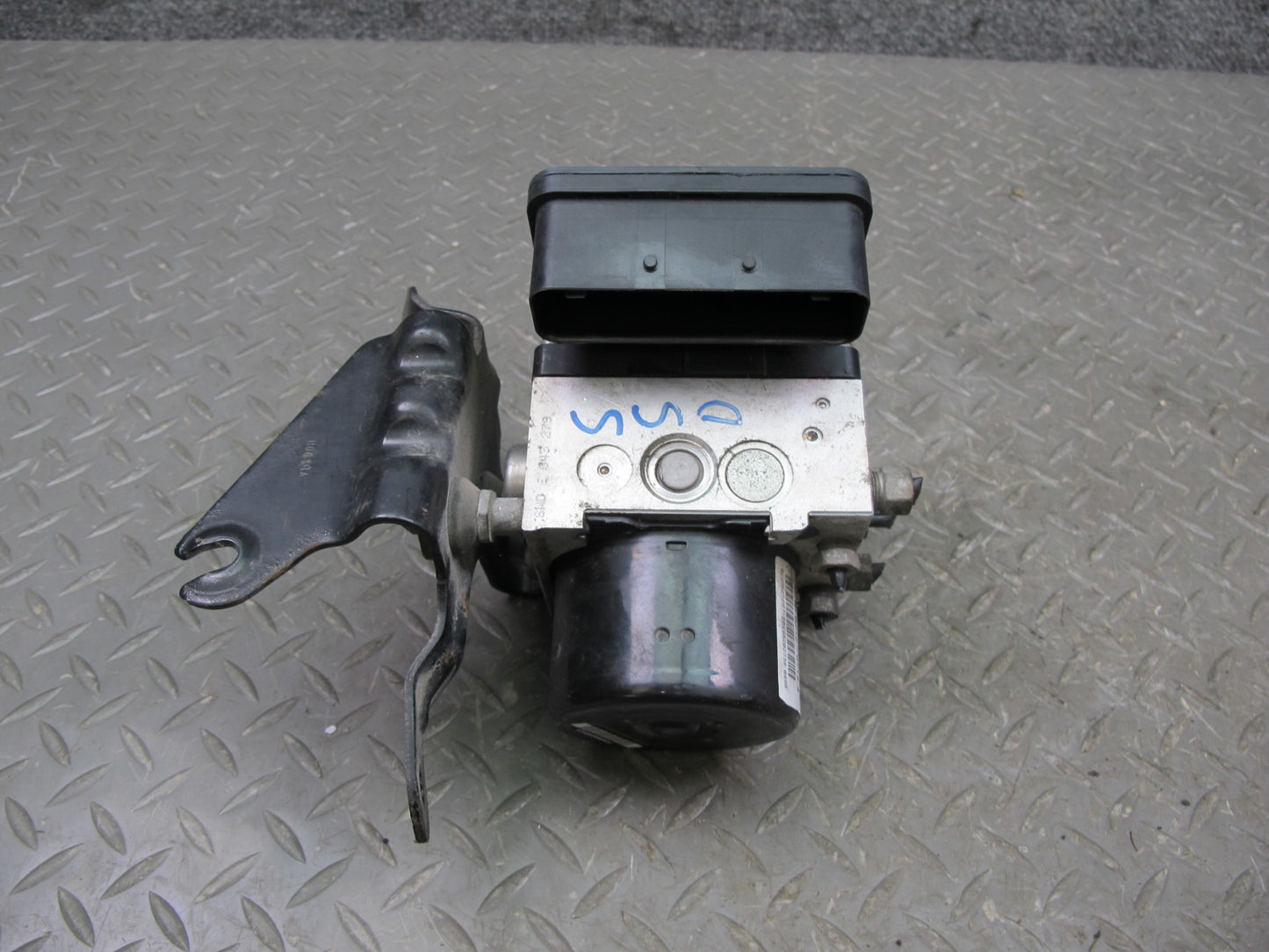2008 Saturn SKY 2.0L Turbo Anti Lock Brake ABS Pump Module OEM