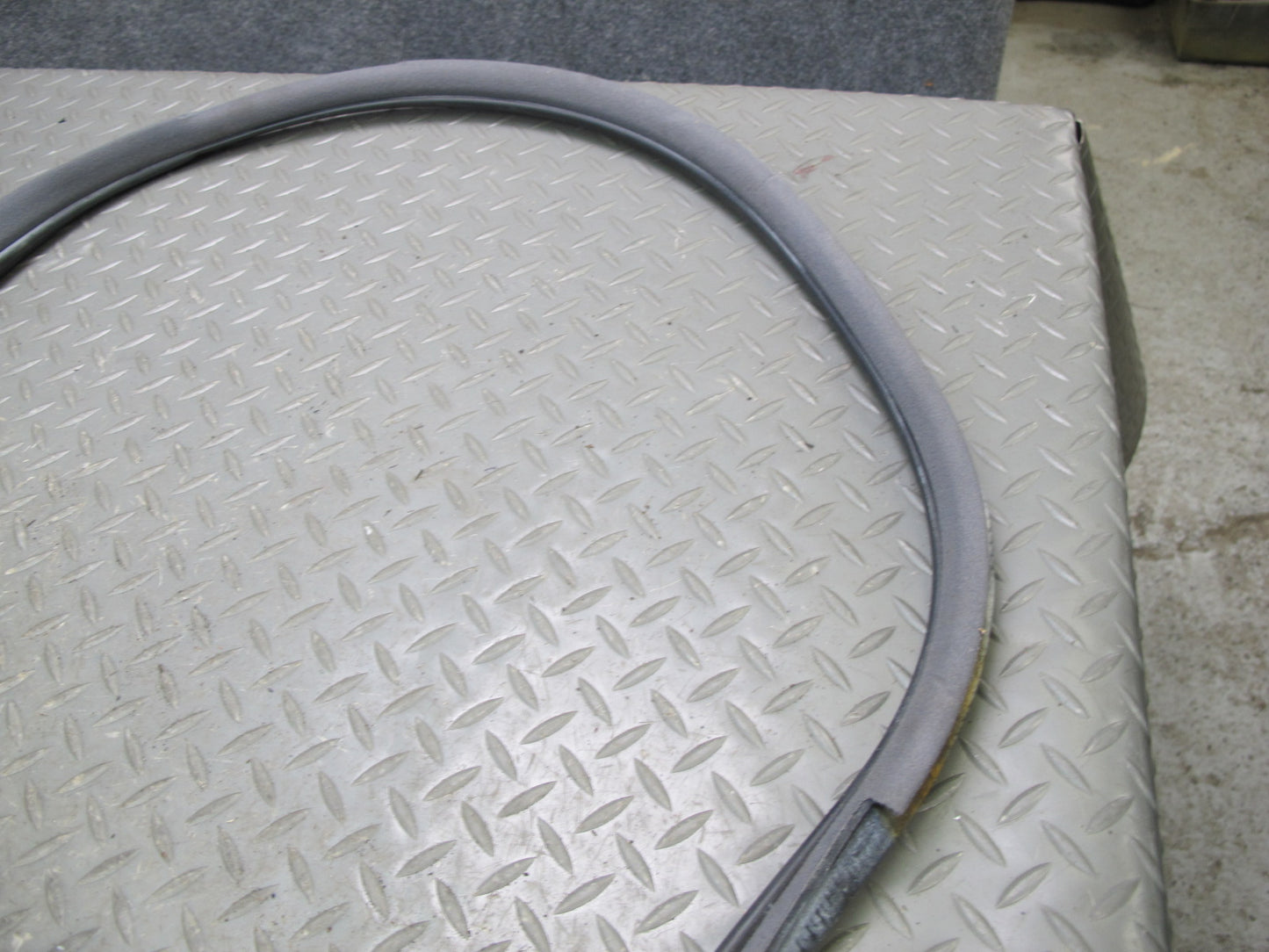 2003-2009 Lexus GX470 Front Left Side Door Weatherstrip Rubber Seal Gasket