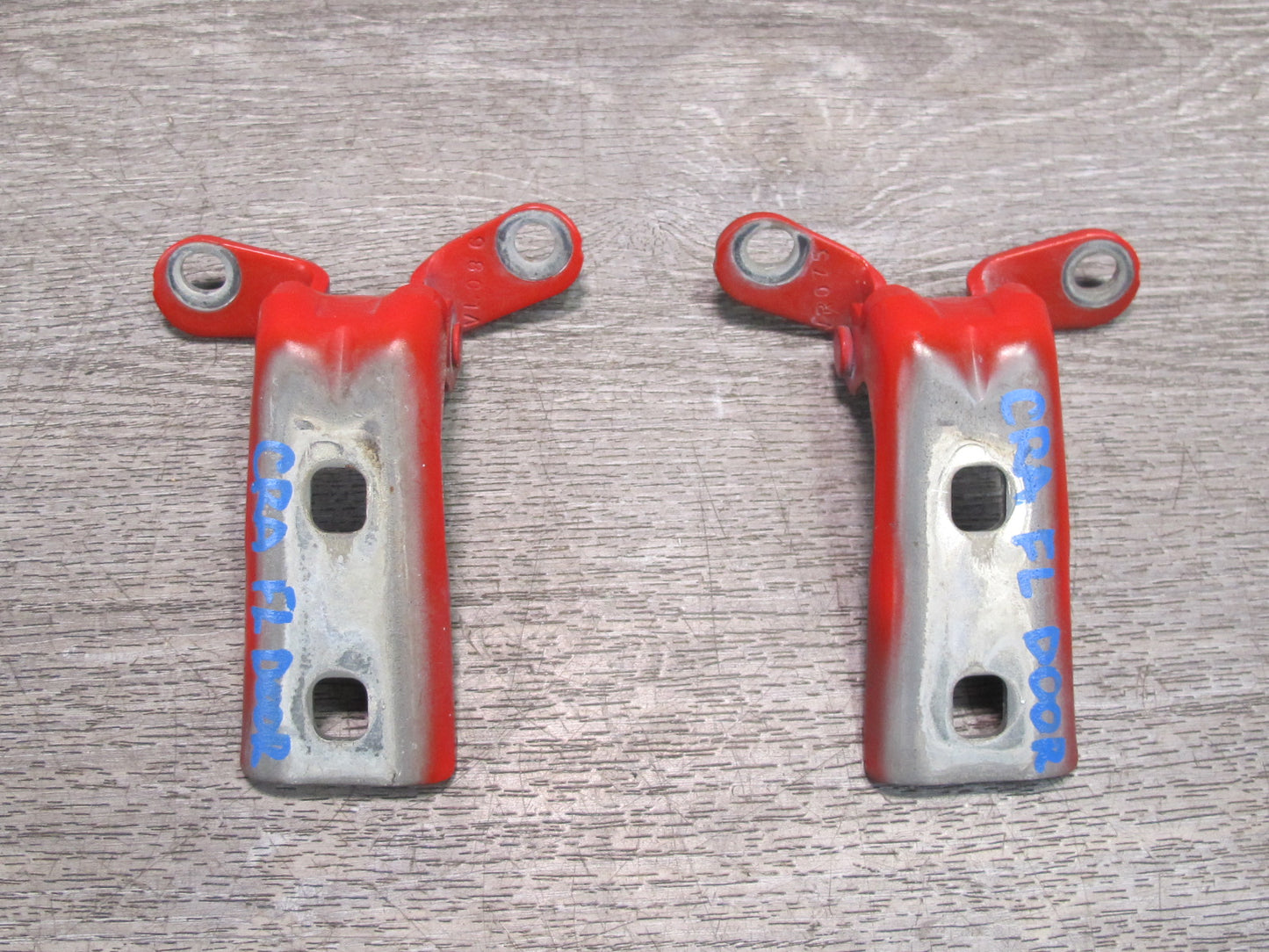 03-06 Chevrolet SSR Left Driver Door Upper & Lower Hinge Set RED OEM