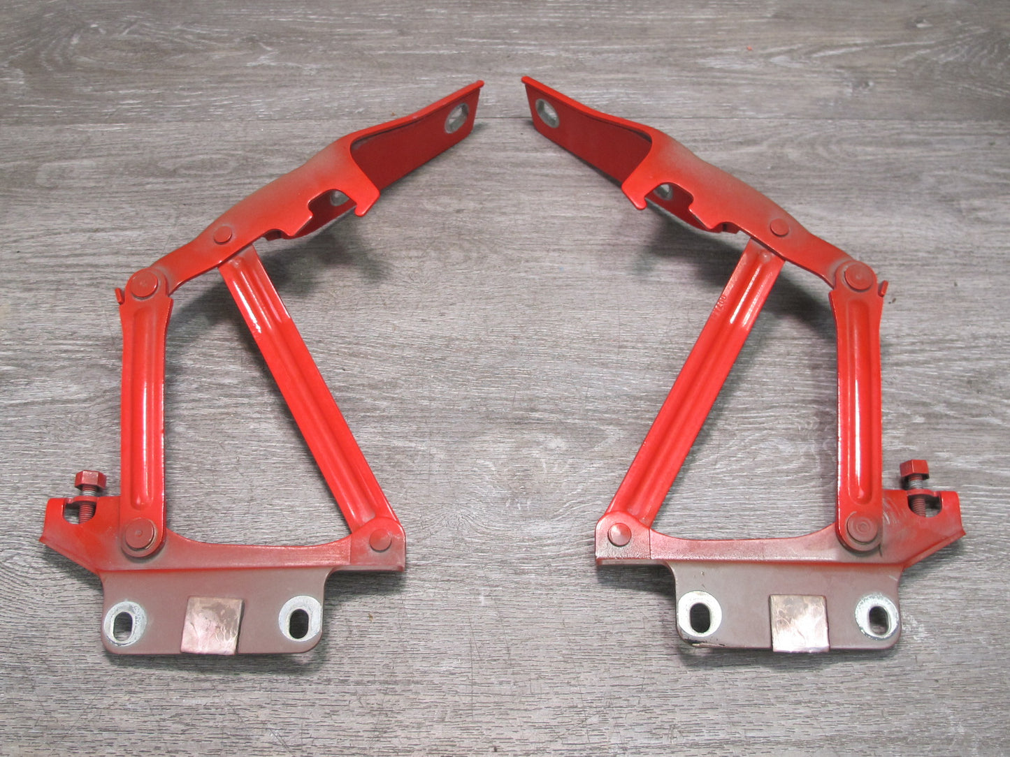 03-06 Chevrolet SSR Set of 2 Left & Right Hood Hinge RED OEM