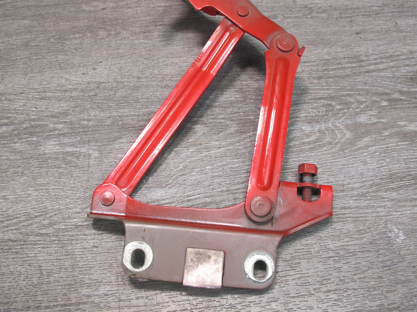 03-06 Chevrolet SSR Set of 2 Left & Right Hood Hinge RED OEM
