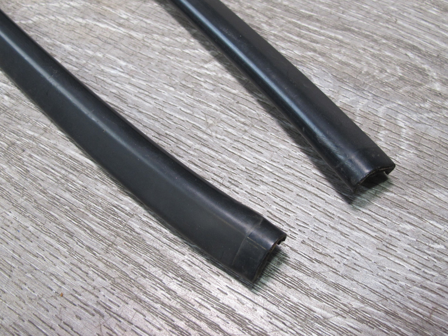 96-99 BMW E36 Convertible Set of 2 Front Windshield Molding Trim Strip OEM