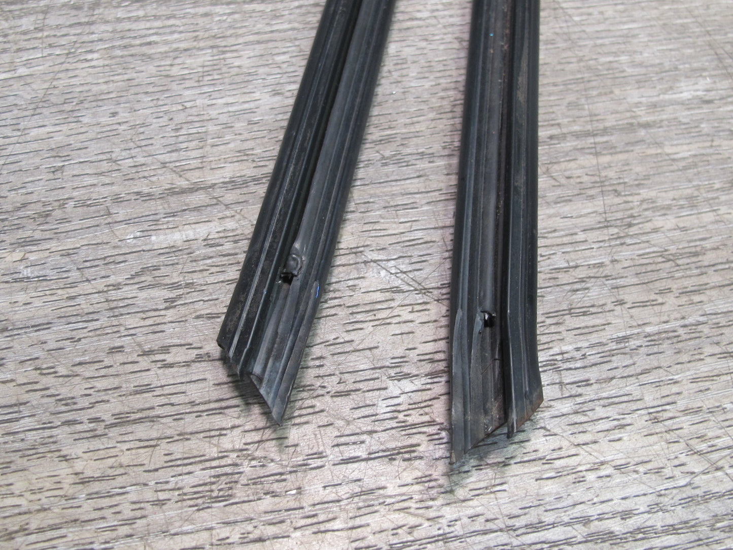96-99 BMW E36 Convertible Set of 2 Front Windshield Molding Trim Strip OEM