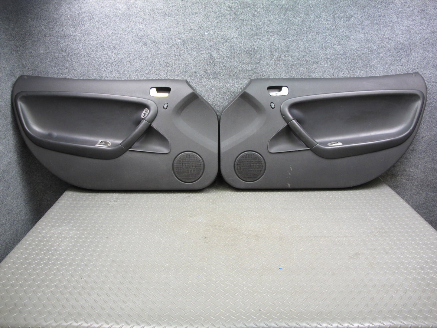 2009 Pontiac Solstice Set of 2 Door Interior Trim Cover Panel Black OEM