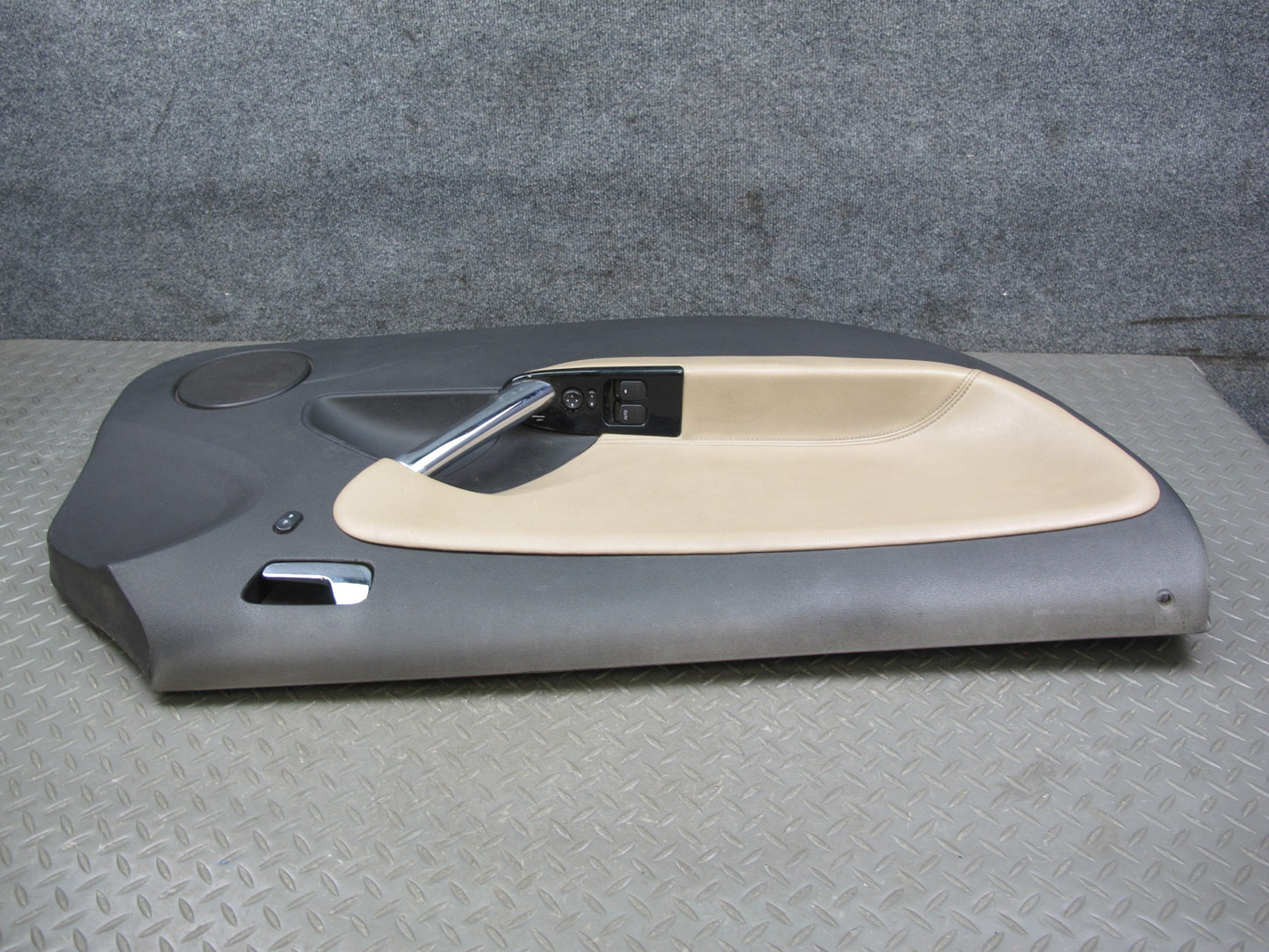 07-08 Saturn SKY Set of 2 Left & Right Interior Door Trim Cover Panel OEM