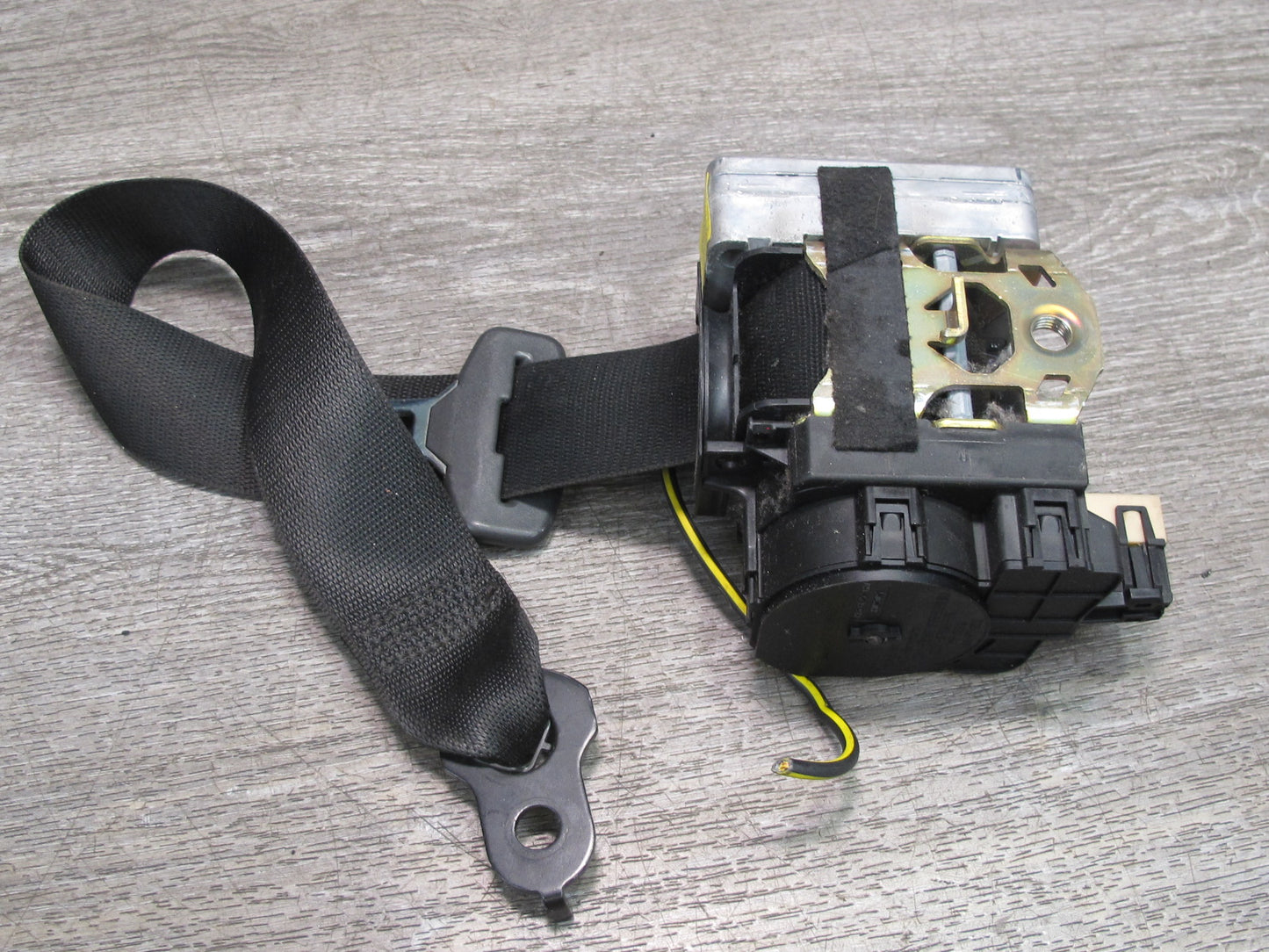 03-06 MERCEDES R230 SL500 SL600 FRONT LEFT & RIGHT SIDE SEATBELT RETRACTOR SET OEM