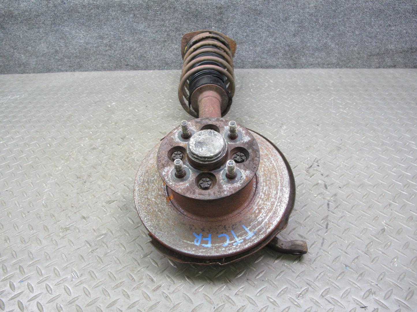 75-82 Triumph TR7 Front Spindle Knuckle Wheel Hub Shock Absorber Set OEM