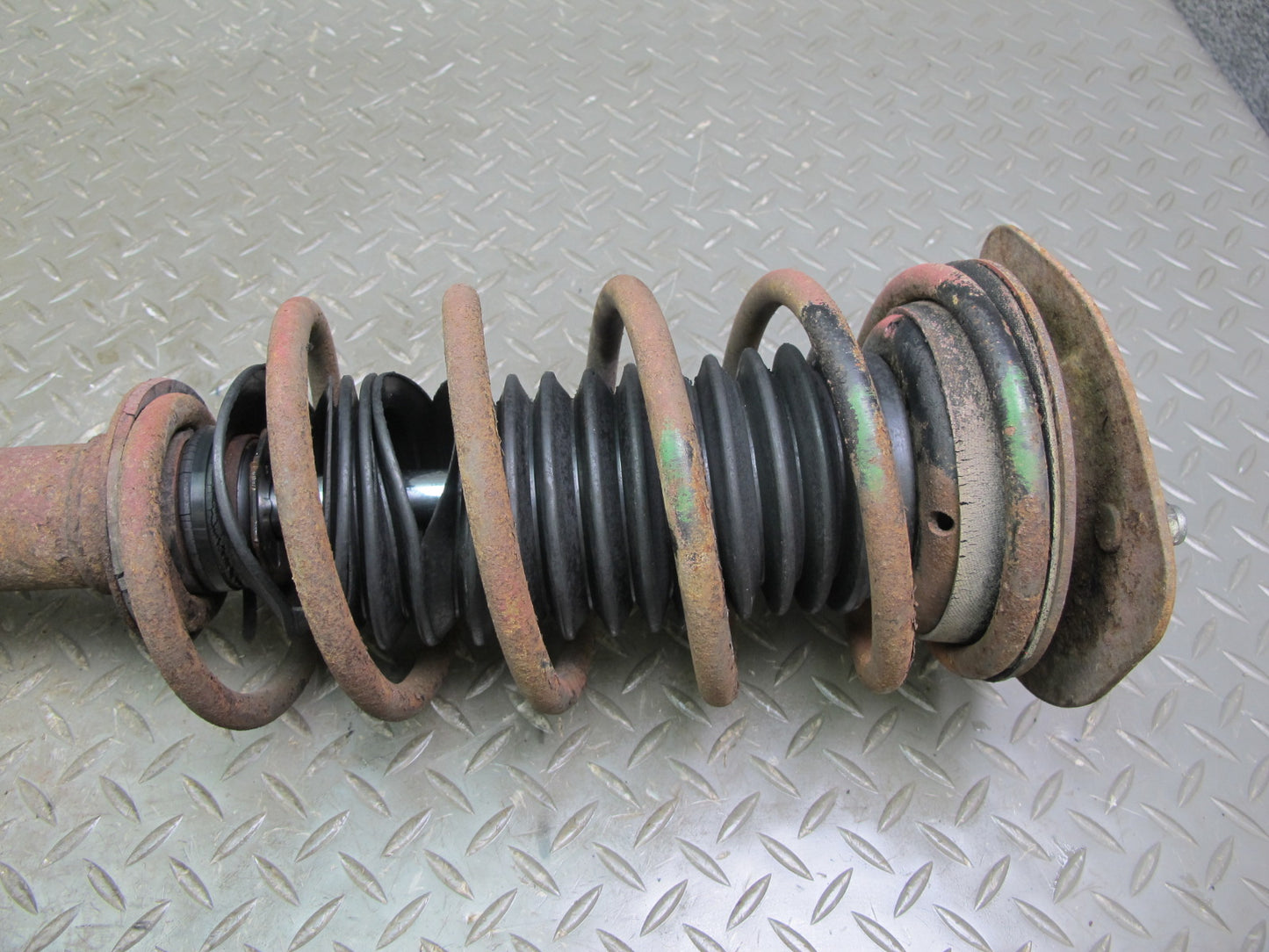 75-82 Triumph TR7 Front Spindle Knuckle Wheel Hub Shock Absorber Set OEM