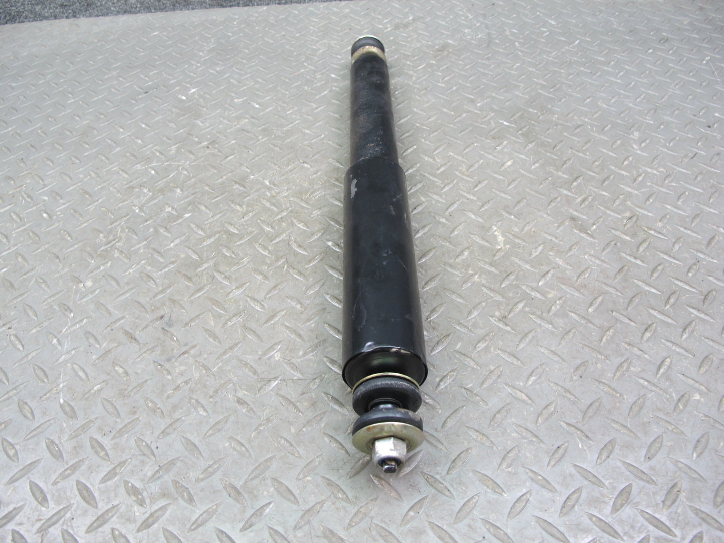 75-82 Triumph TR7 Set of 2 Rear Left & Right Strut Shock Absorber OEM