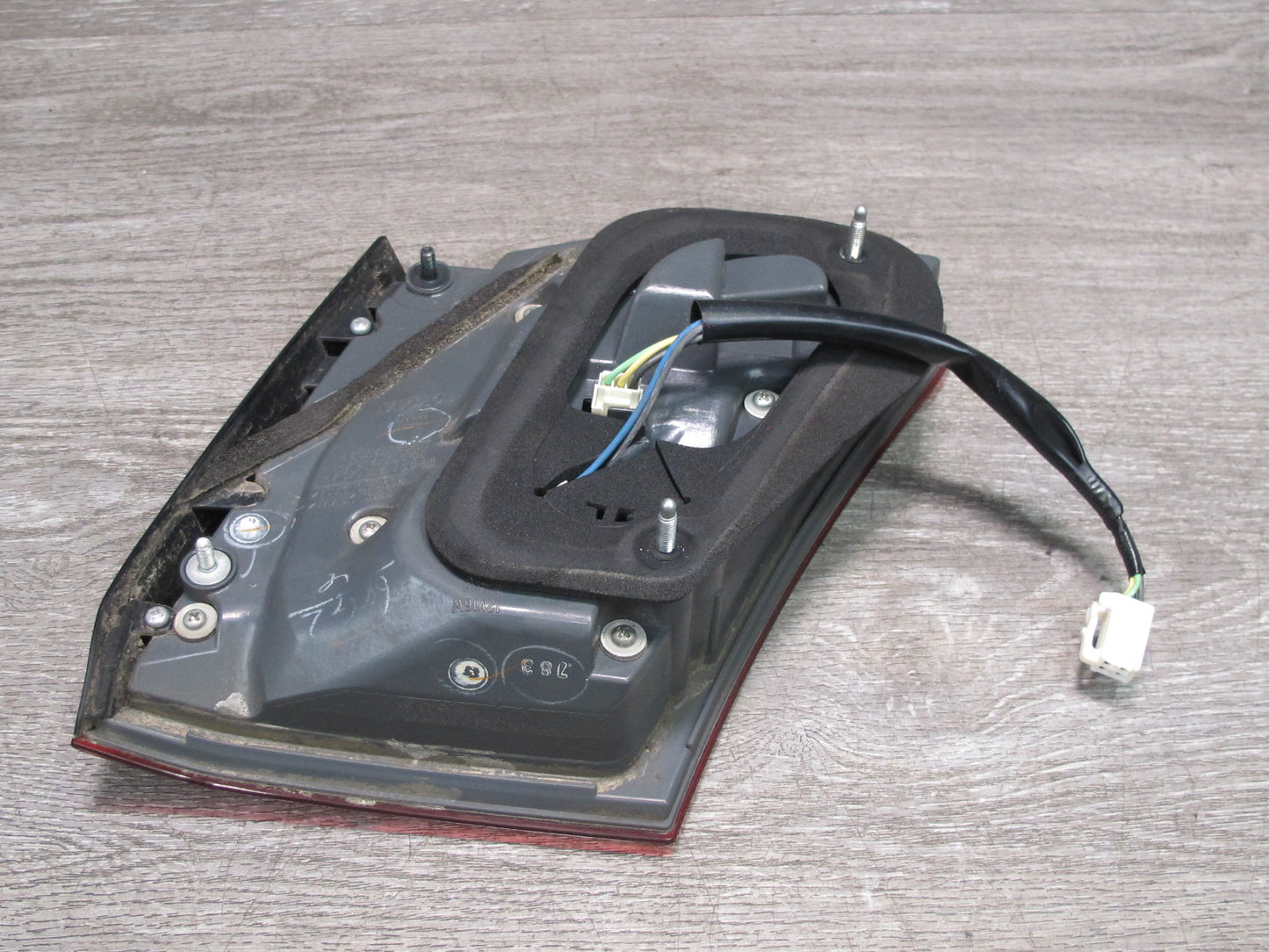 08-09 Lexus UVF46 LS600h Rear Left Inner Trunk Lid Tail Light Lamp OEM